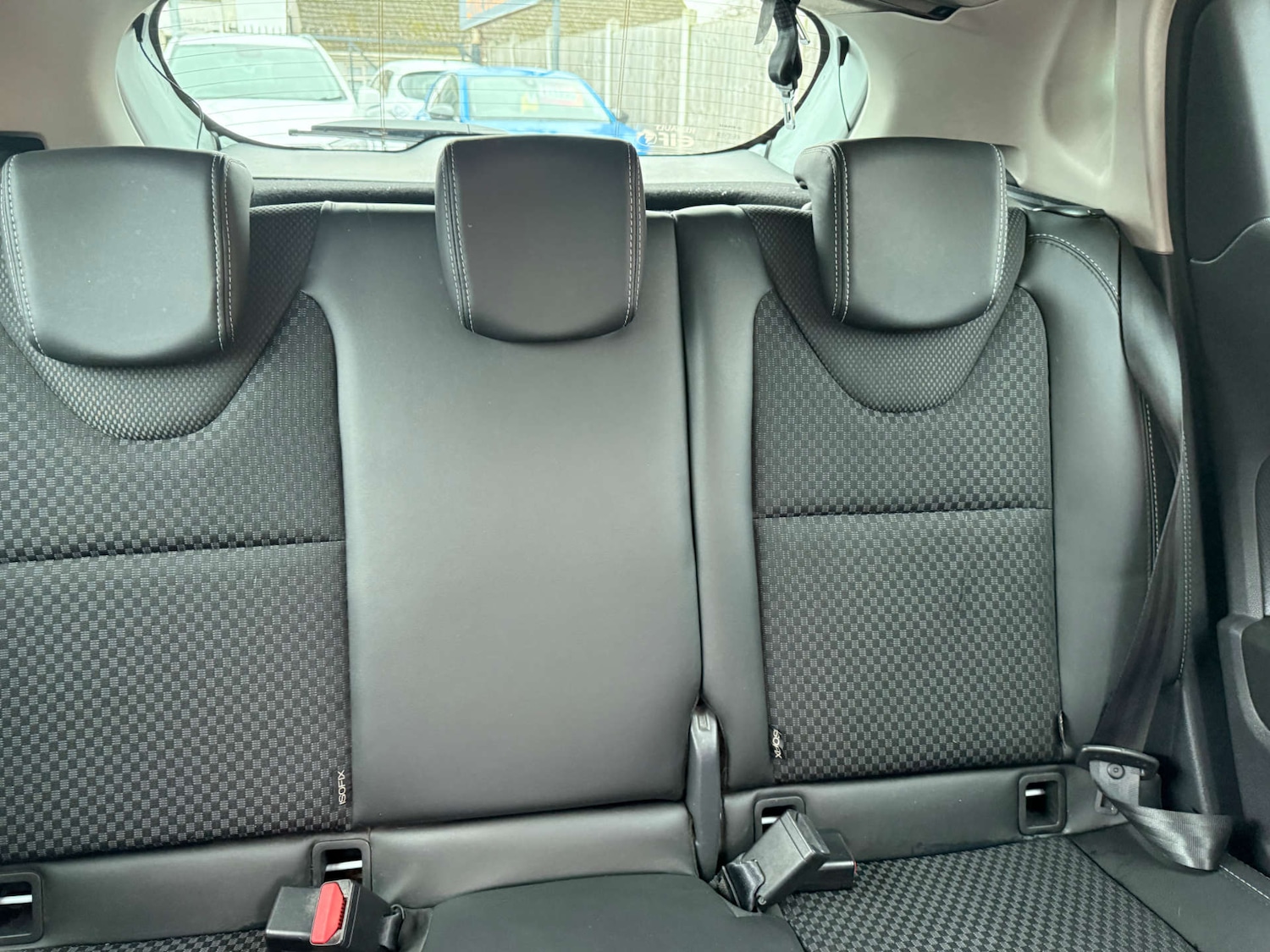 Used Renault Clio 2019 for sale - 77708233: Photo 29