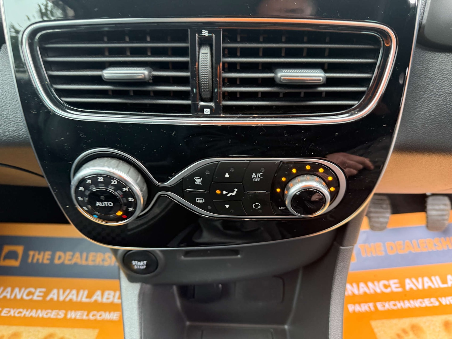 Used Renault Clio 2019 for sale - 77708233: Photo 38