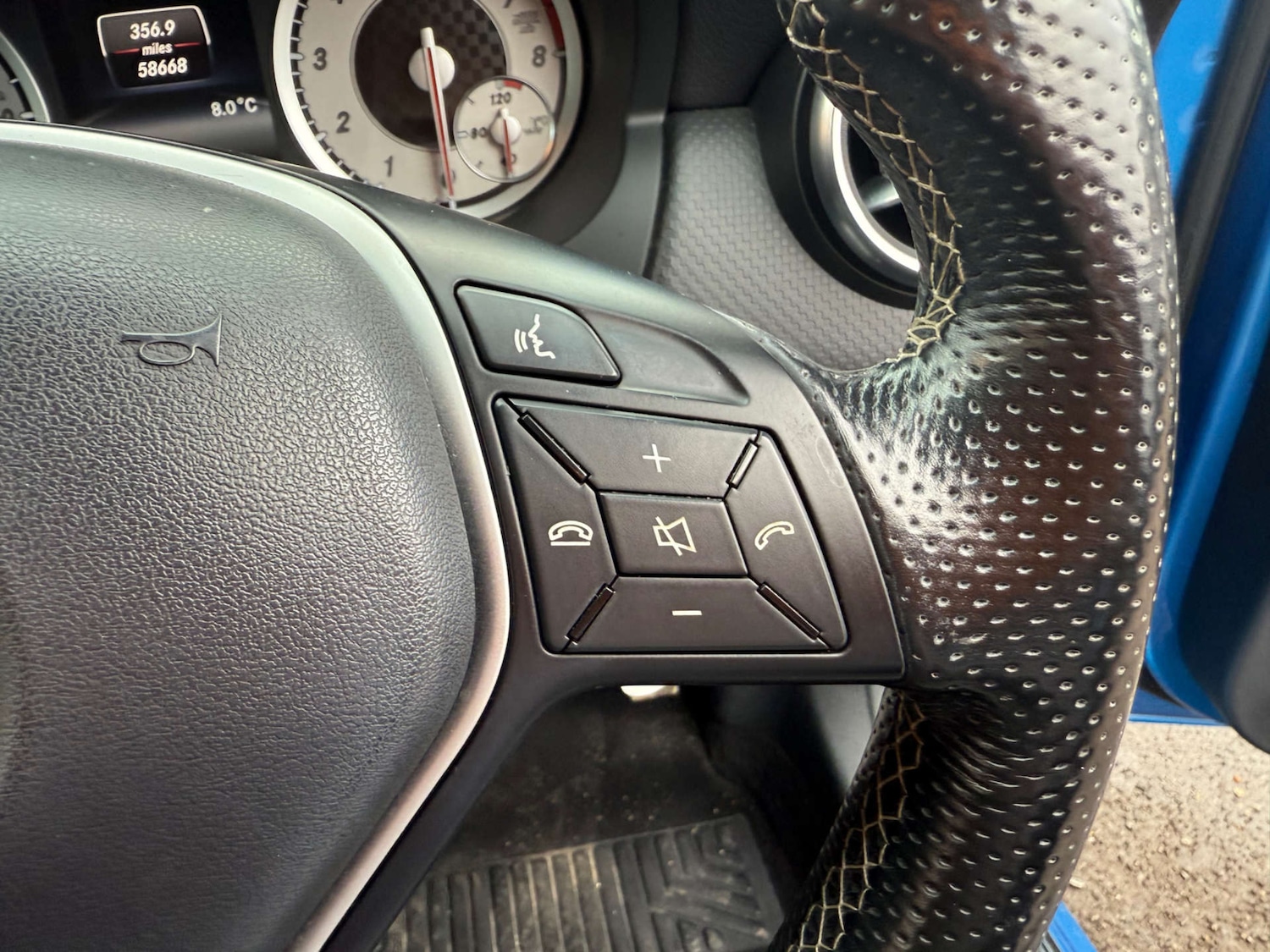 Used Mercedes-Benz A-Class 2015 for sale - 76595226: Photo 31