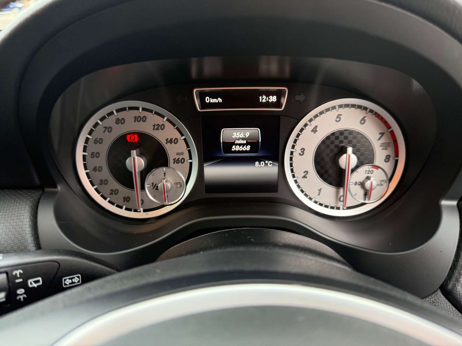 Used Mercedes-Benz A-Class 2015 for sale - 76595226: Photo 32