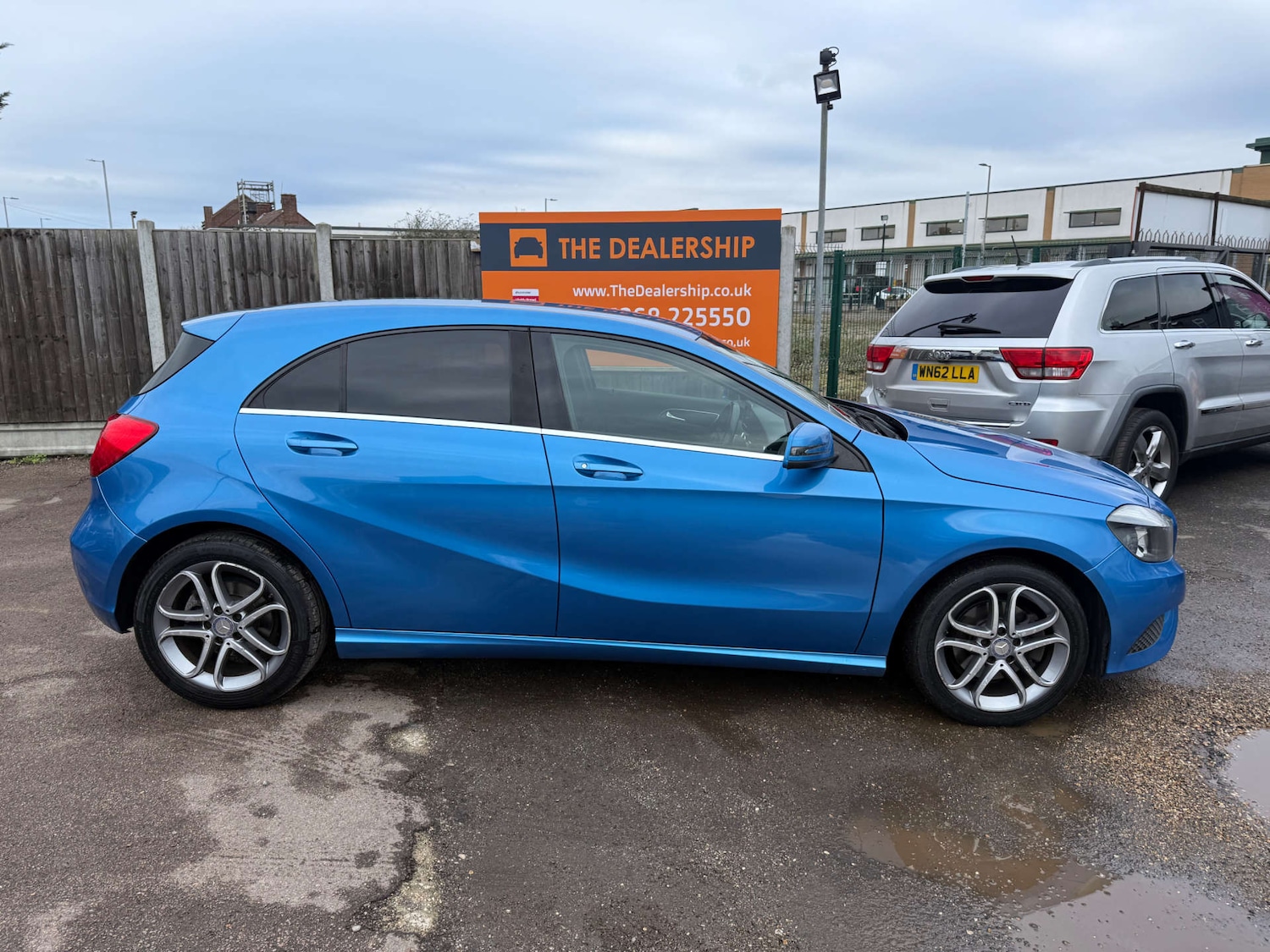 Used Mercedes-Benz A-Class 2015 for sale - 76595226: Photo 4