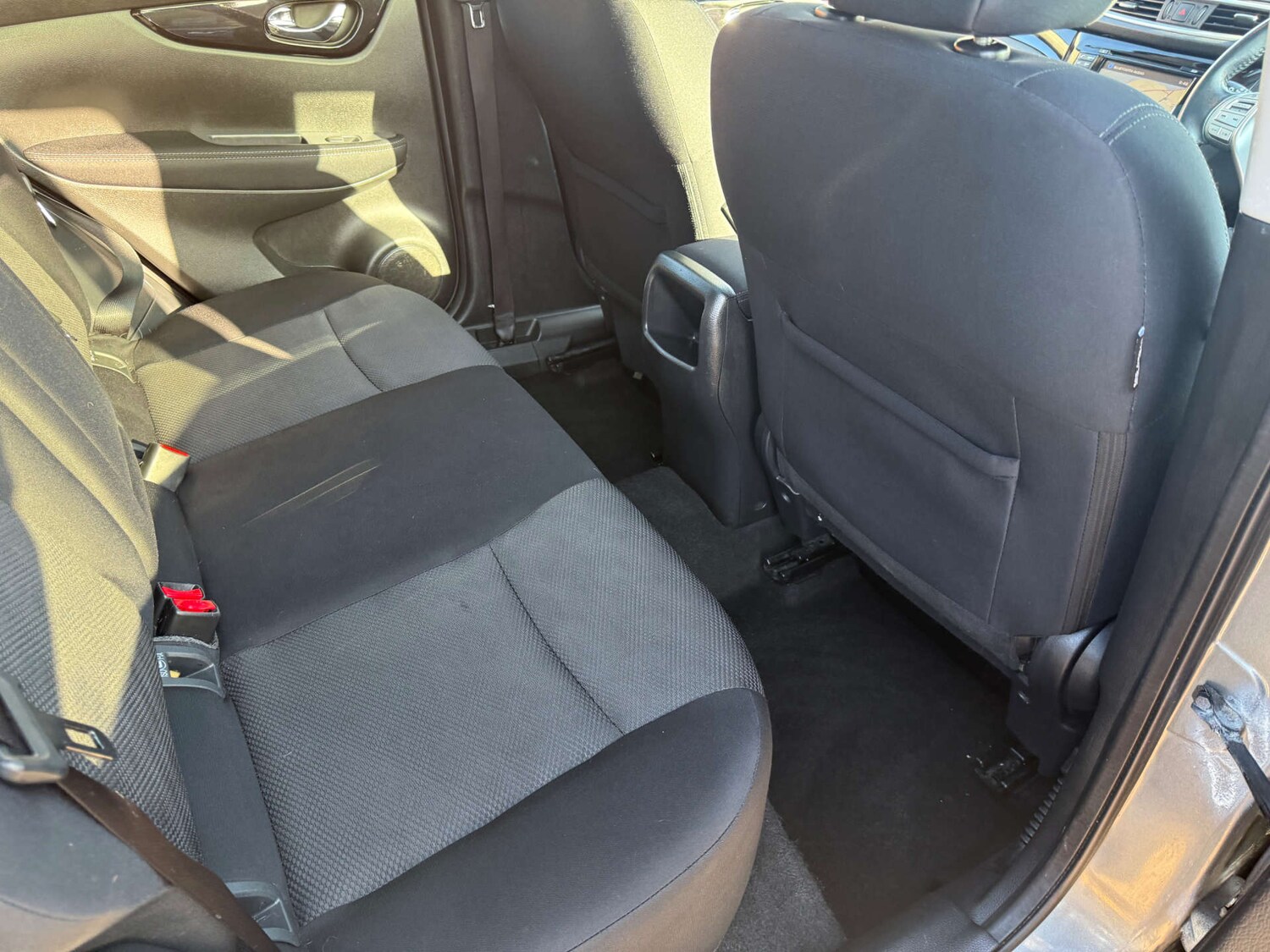 Used Nissan Qashqai 2015 for sale - 76219295: Photo 23