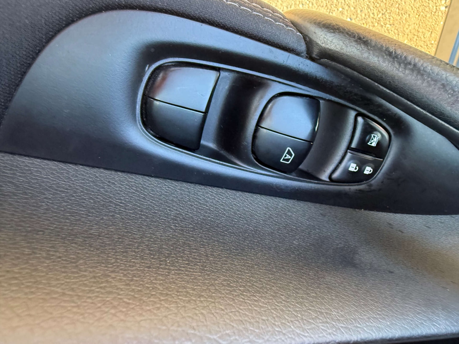 Used Nissan Qashqai 2015 for sale - 76219295: Photo 24