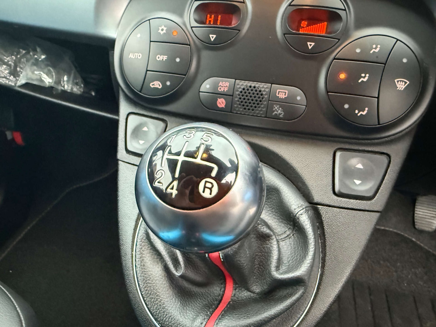 Used Fiat 500 2015 for sale - 76855234: Photo 30