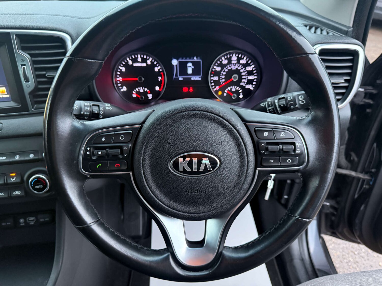 Used Kia Sportage 2018 for sale - 76836456: Photo 32