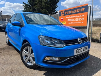 Used Volkswagen Polo 2016 for sale - 79393361: Photo