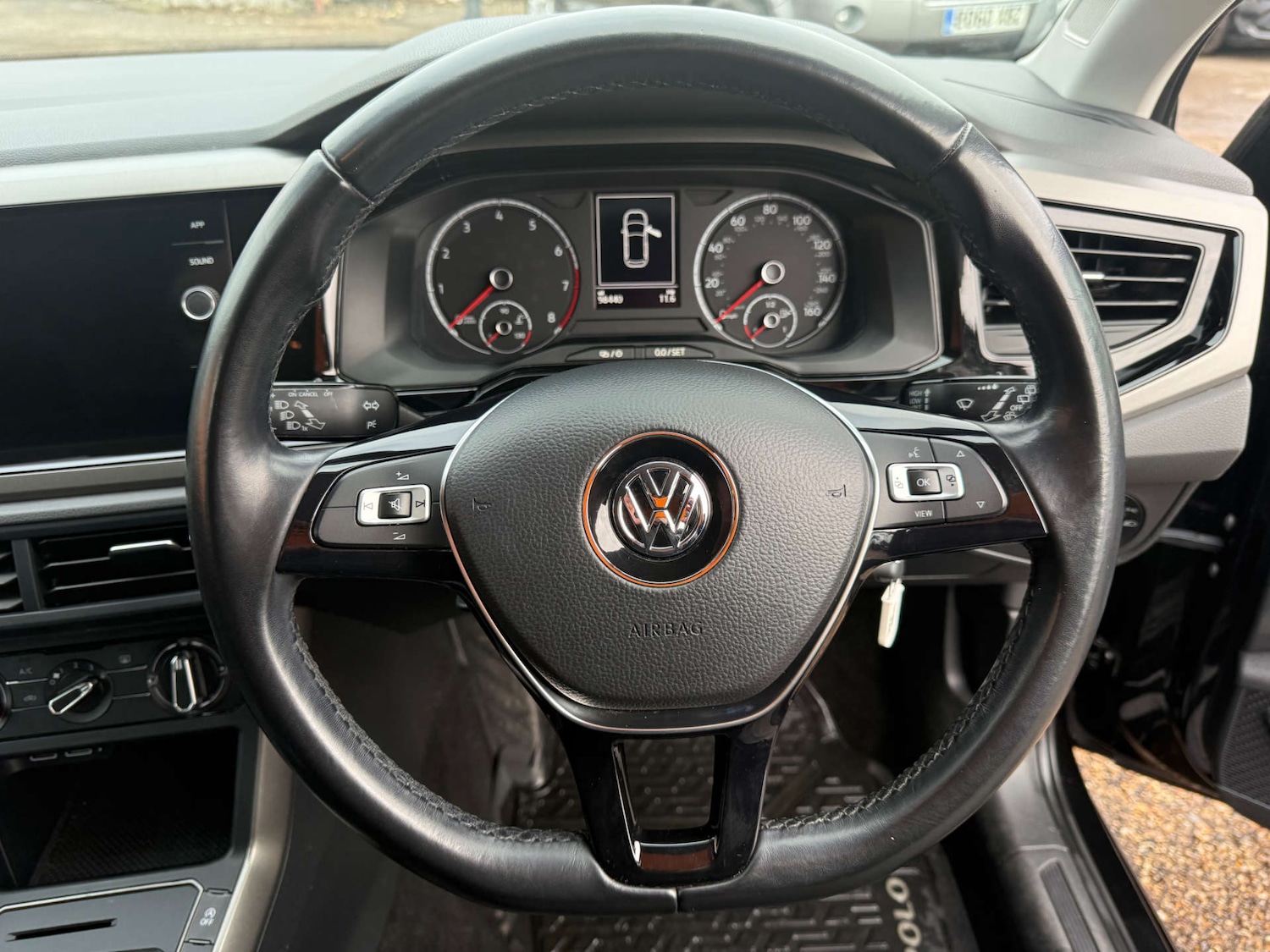 Used Volkswagen Polo 2018 for sale - 77328568: Photo 28