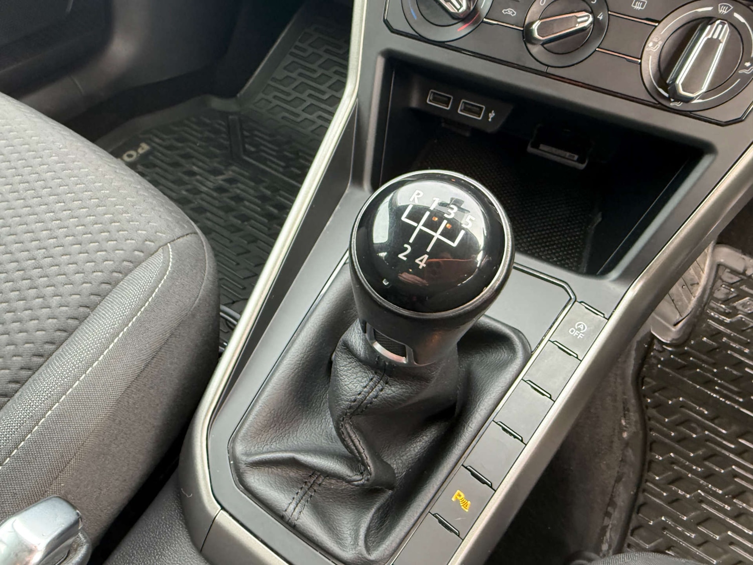 Used Volkswagen Polo 2018 for sale - 77328568: Photo 32