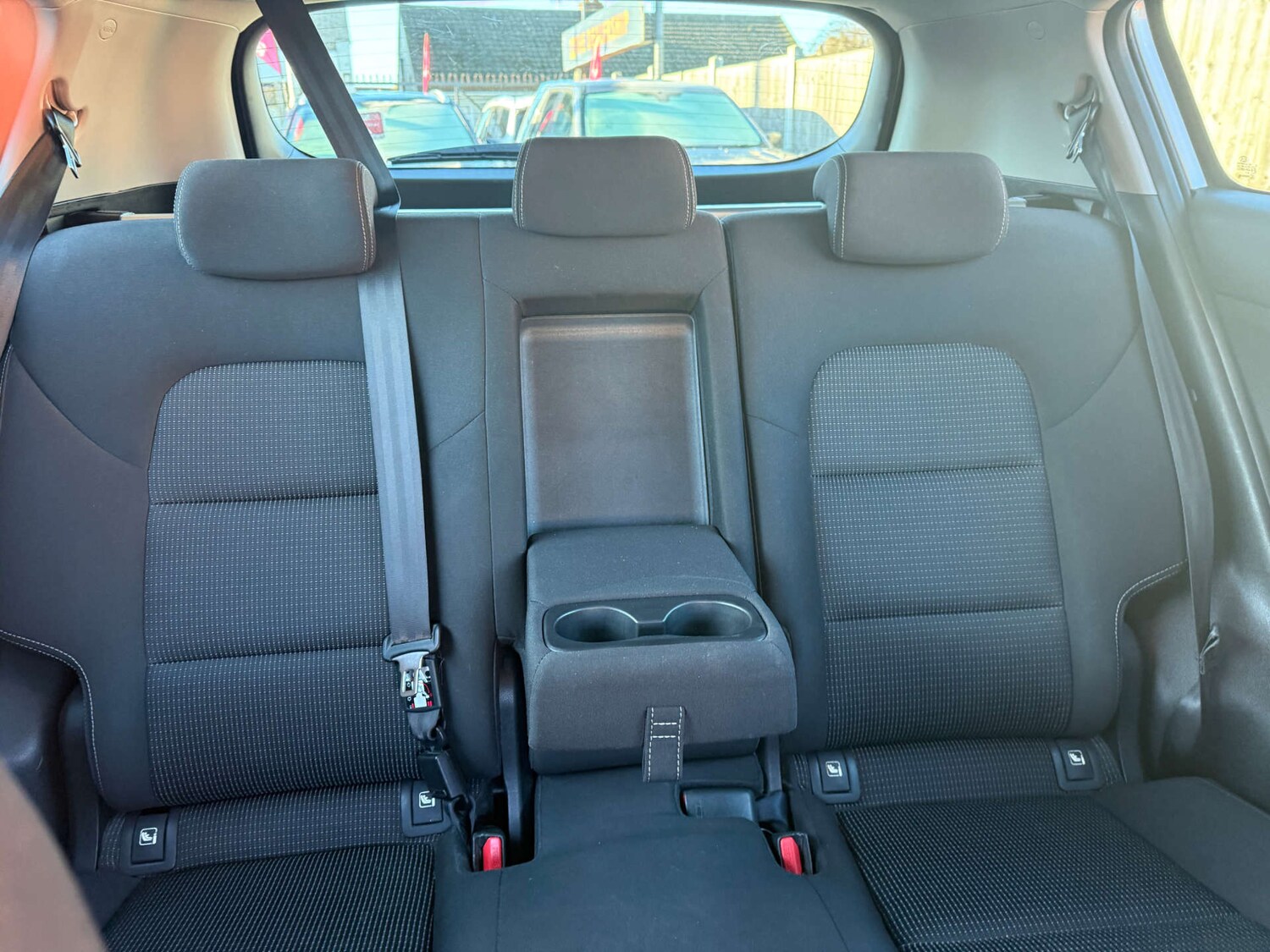 Used Kia Sportage 2019 for sale - 76640032: Photo 32