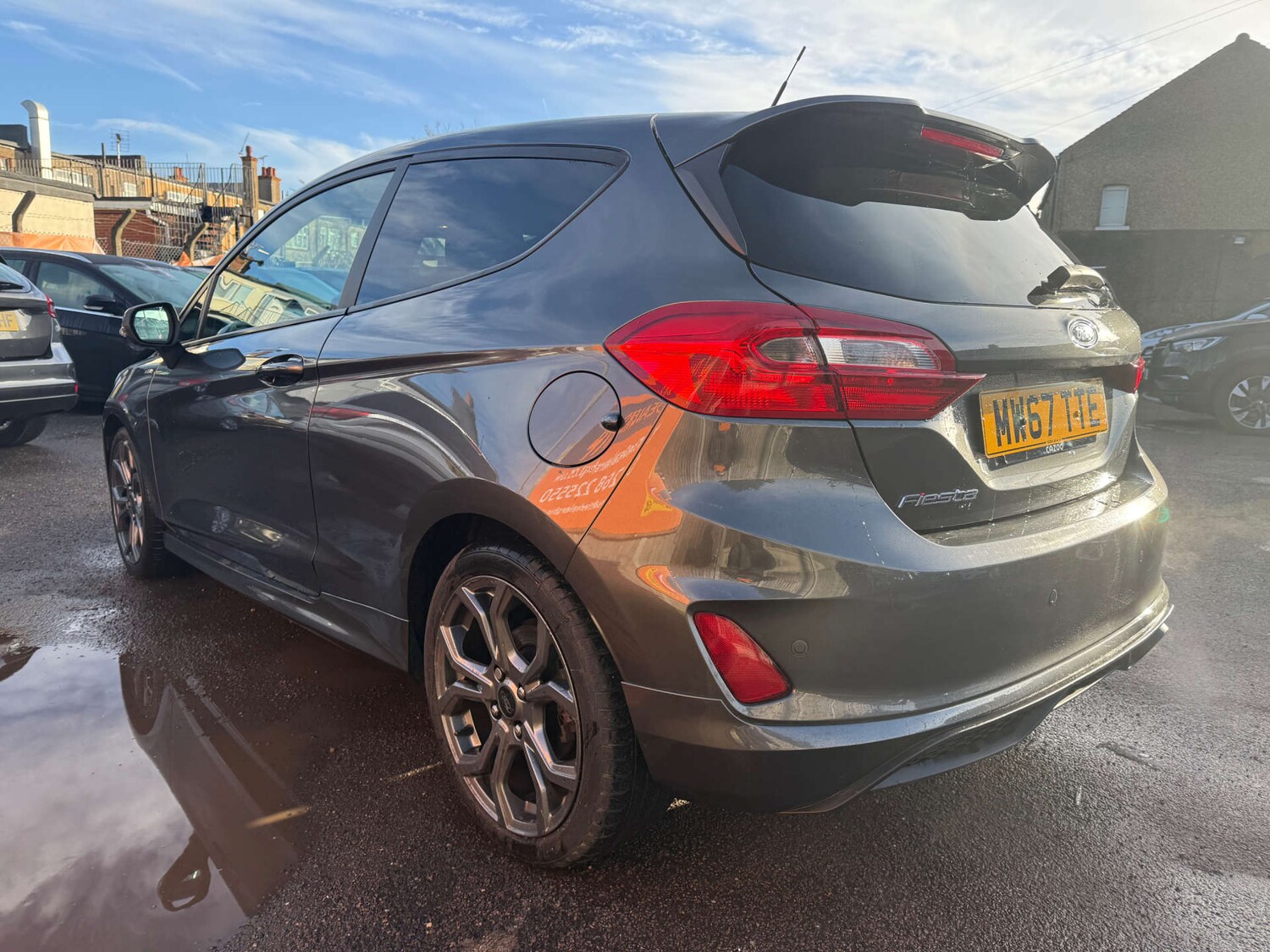 Used Ford Fiesta 2017 for sale - 76830930: Photo 12