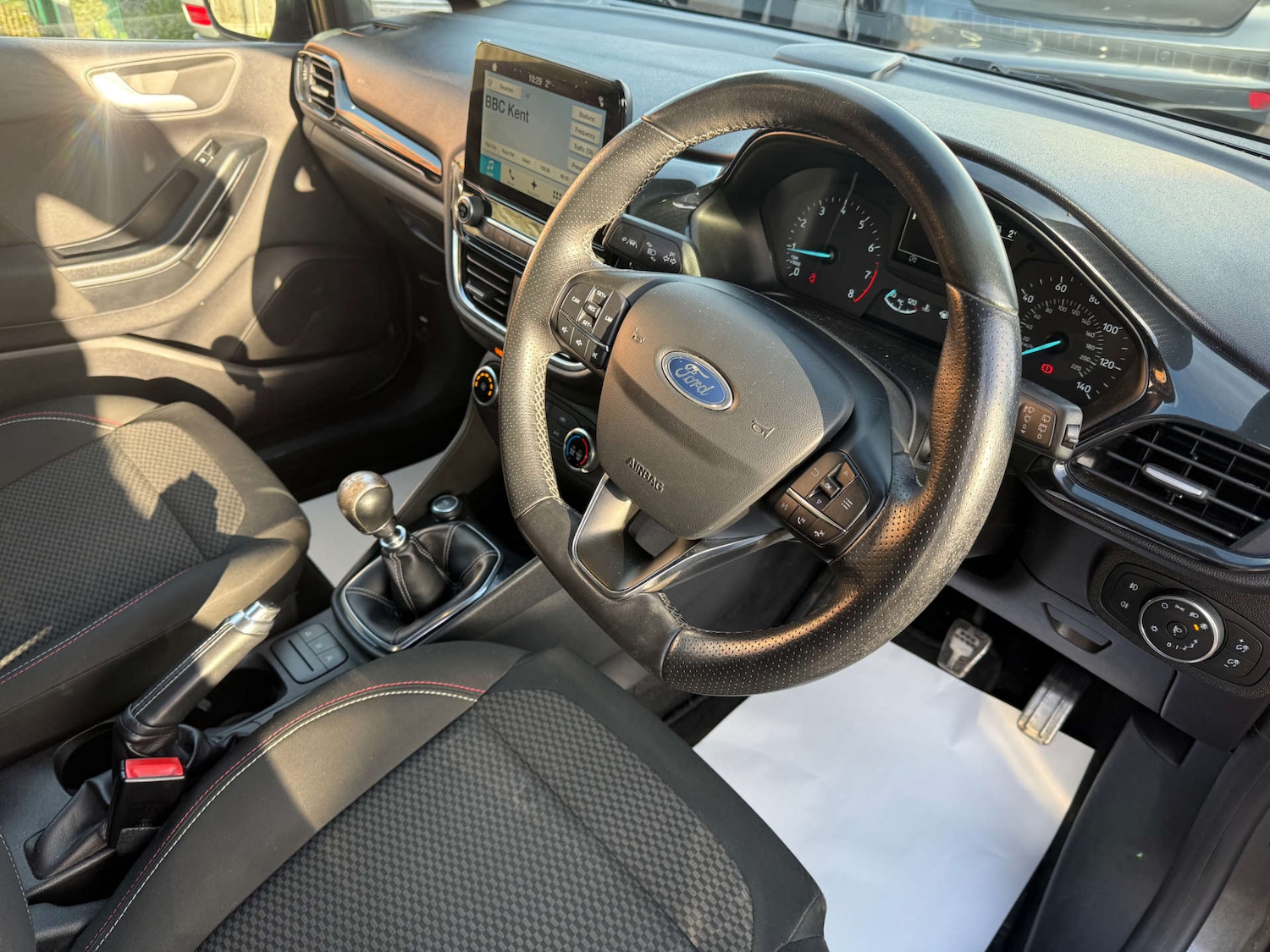 Used Ford Fiesta 2017 for sale - 76830930: Photo 17