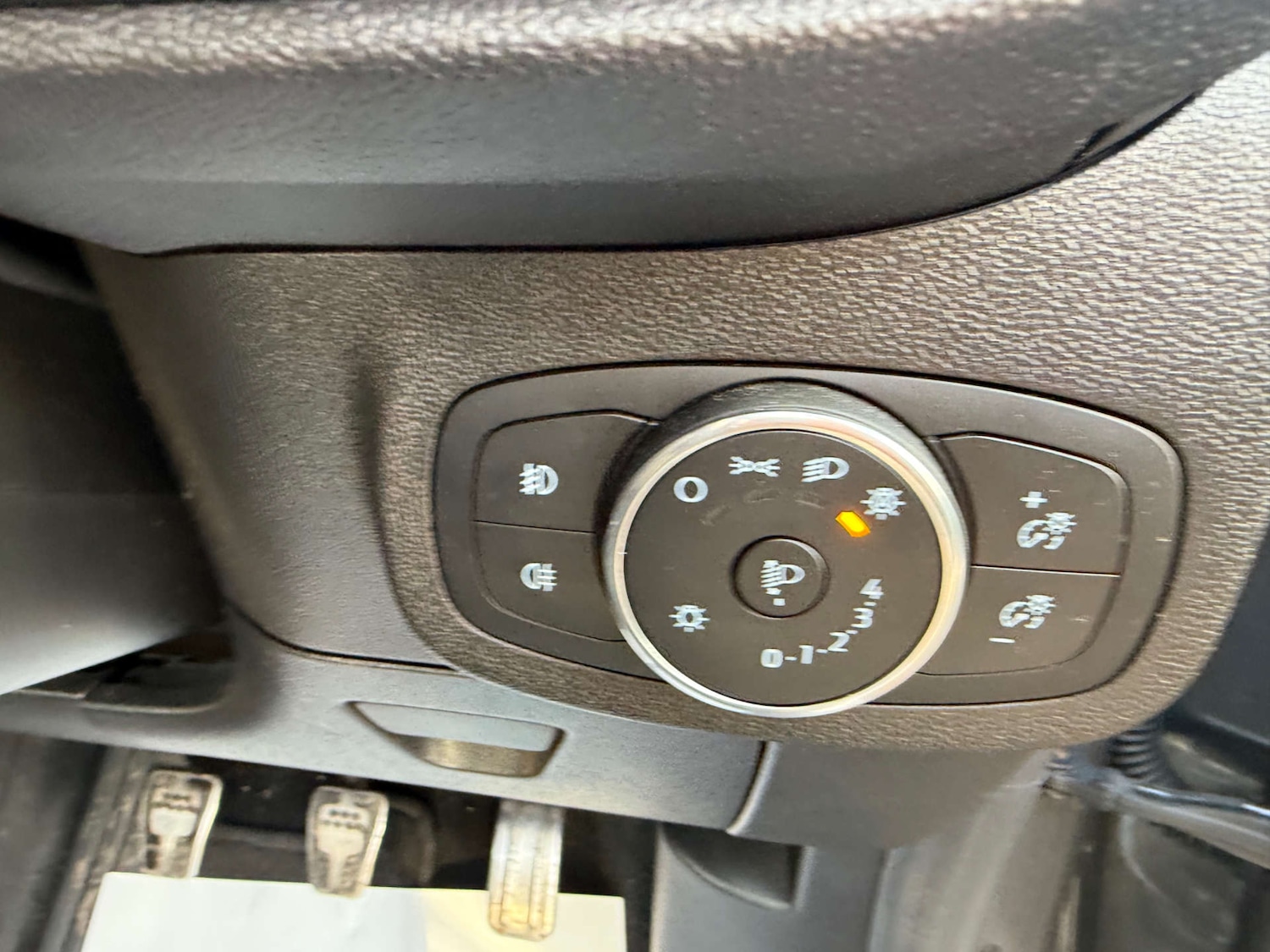 Used Ford Fiesta 2017 for sale - 76830930: Photo 19