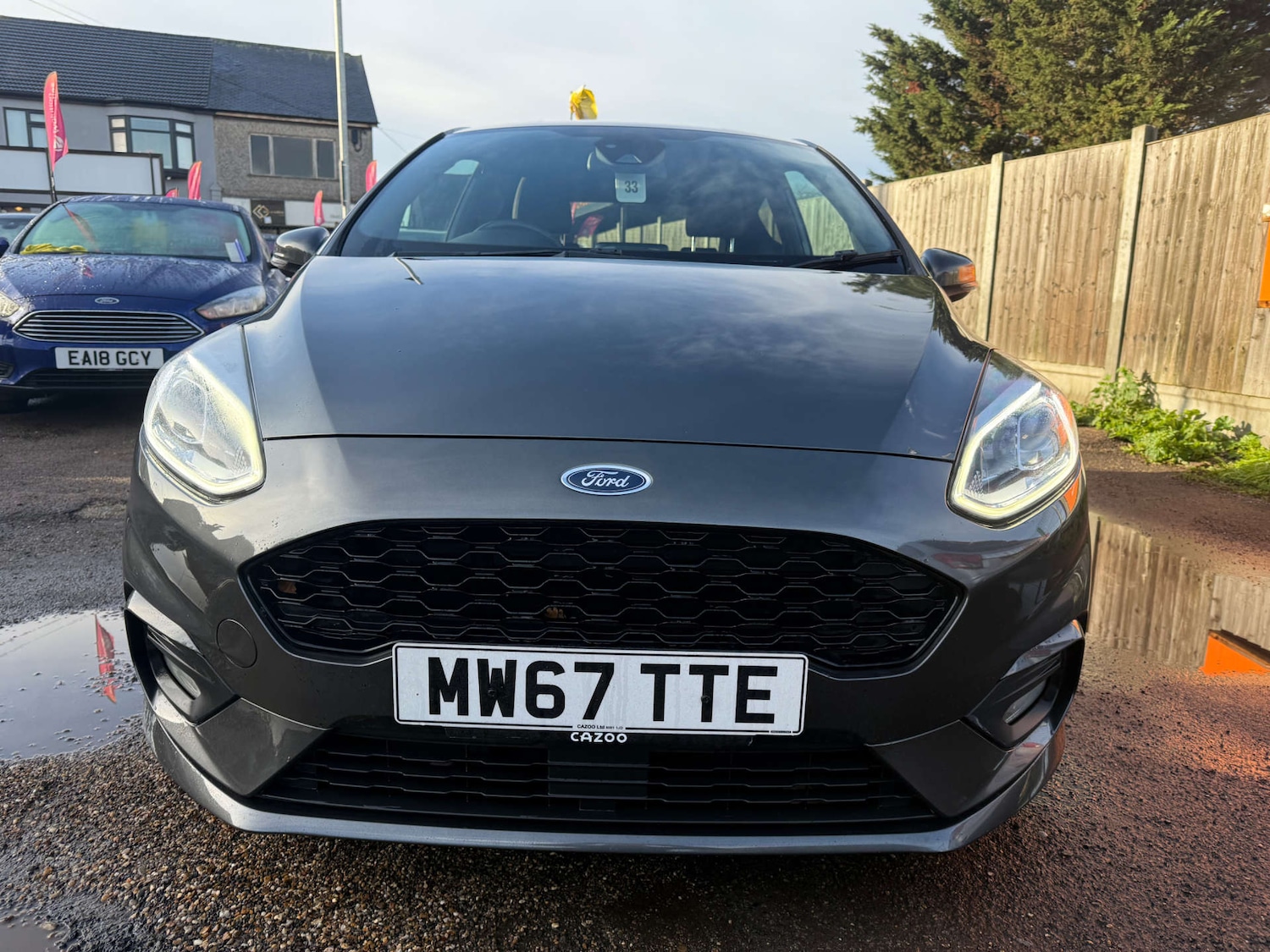 Used Ford Fiesta 2017 for sale - 76830930: Photo 3