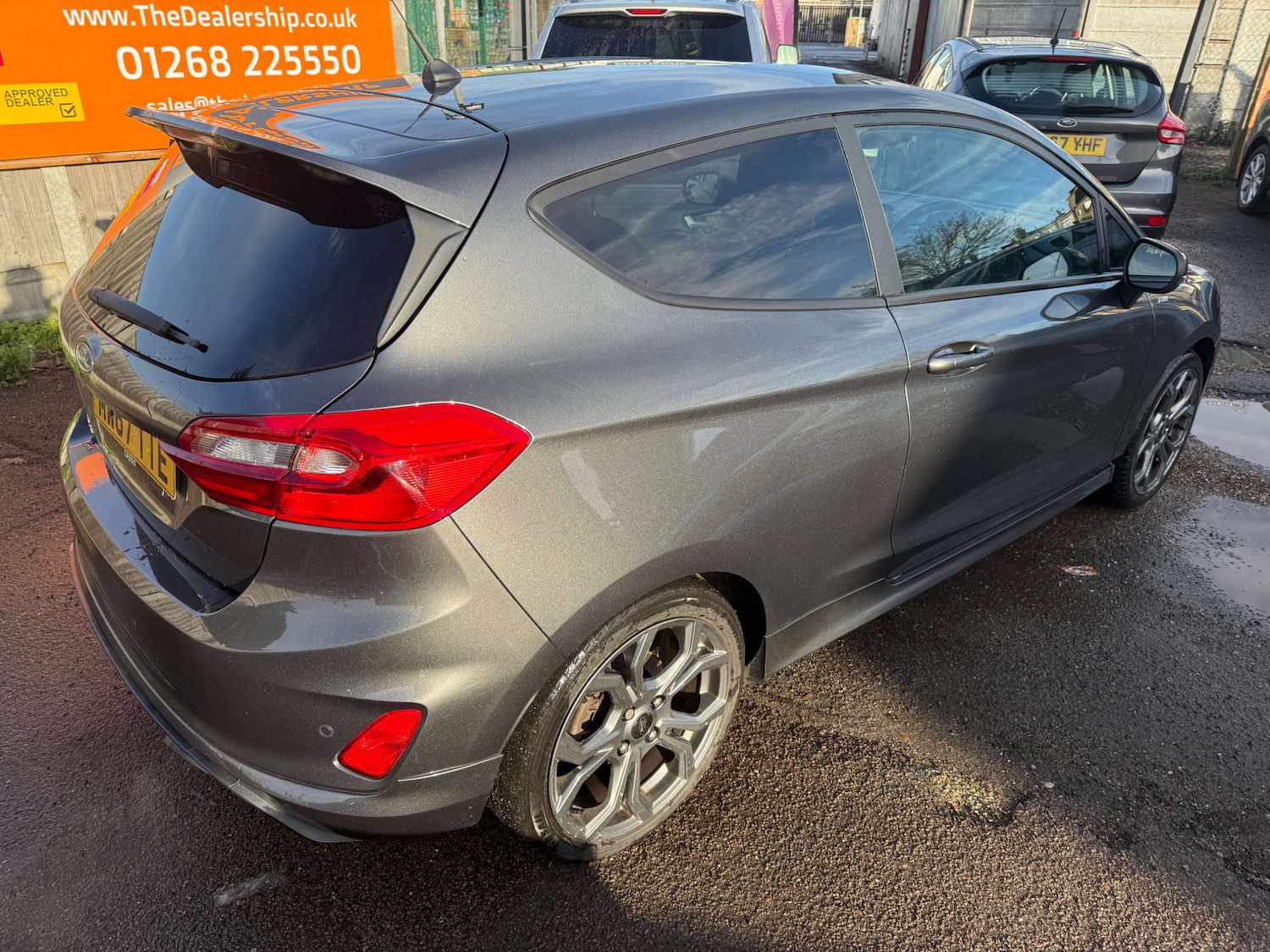 Used Ford Fiesta 2017 for sale - 76830930: Photo 4