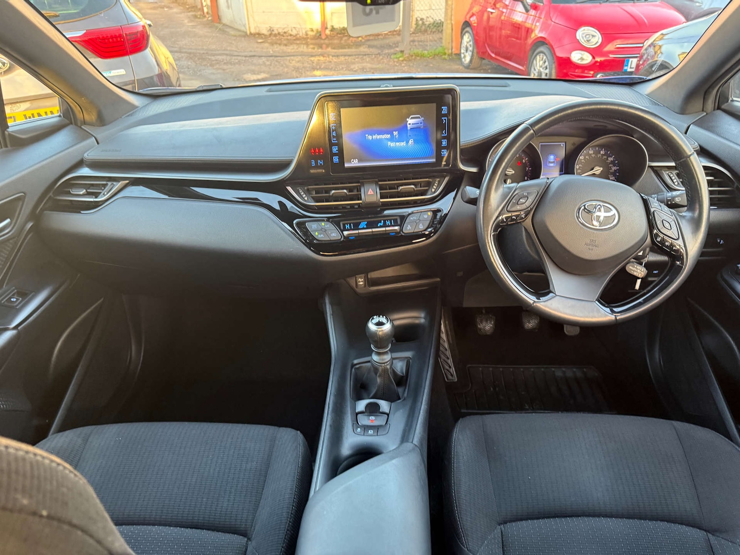 Used Toyota C-HR 2018 for sale - 77022313: Photo 22