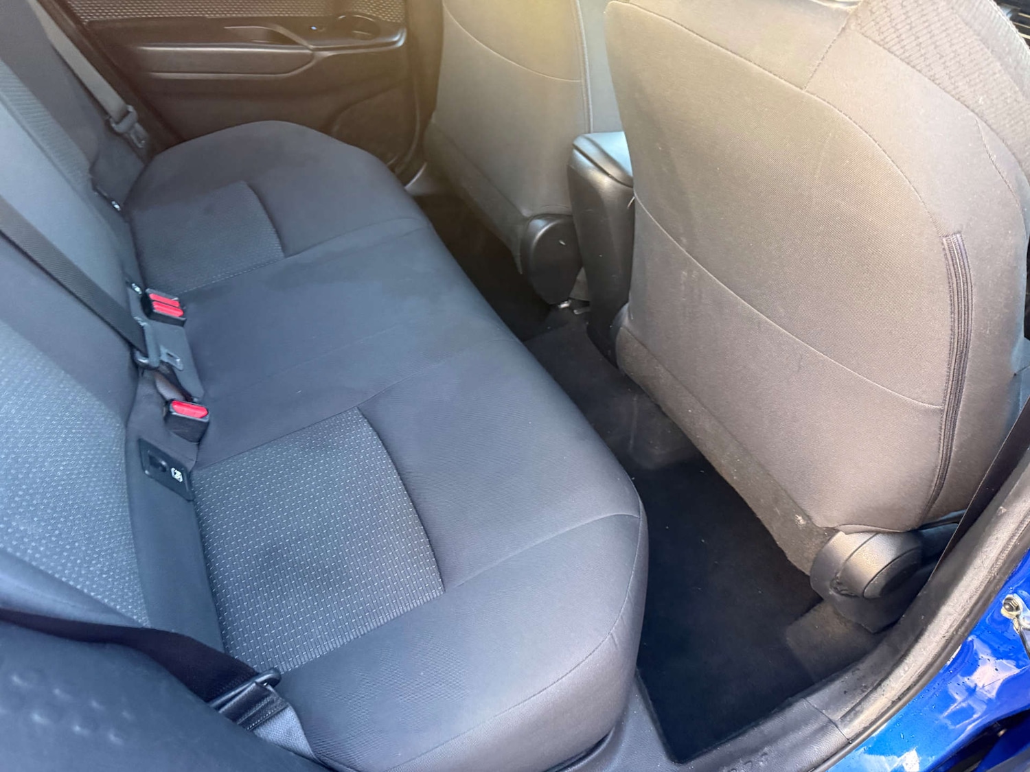 Used Toyota C-HR 2018 for sale - 77022313: Photo 24