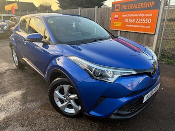 Used Toyota C-HR 2018 for sale - 77022313: Photo