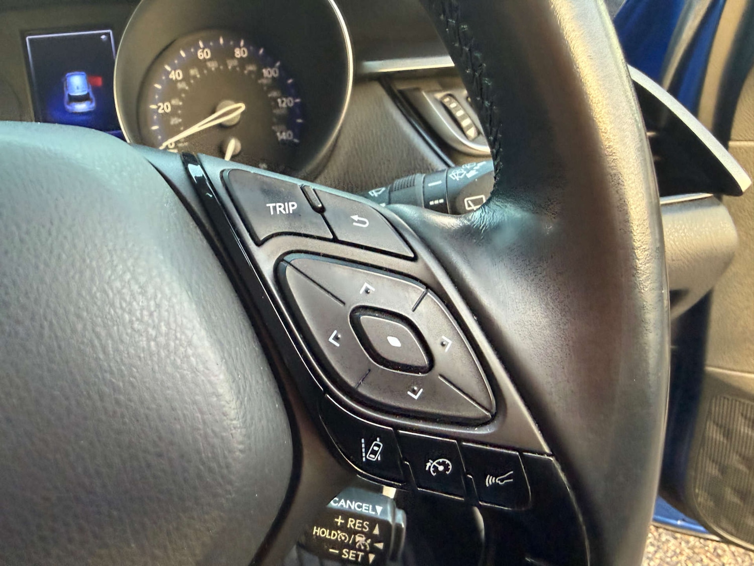 Used Toyota C-HR 2018 for sale - 77022313: Photo 31