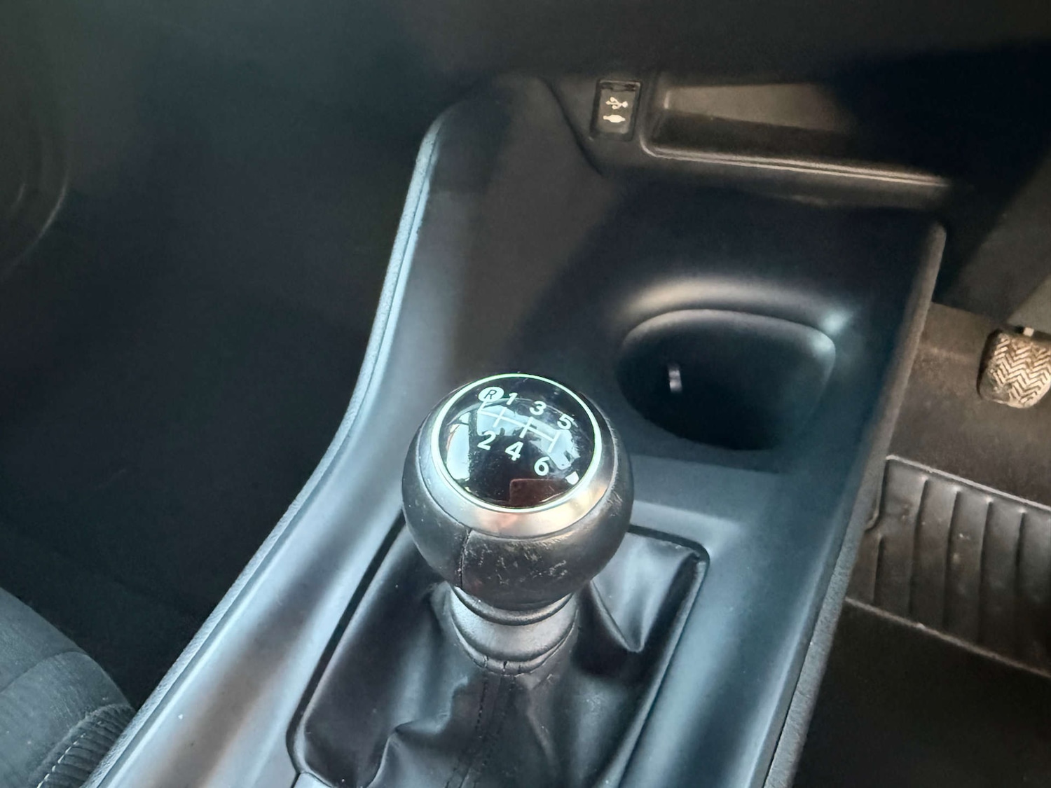 Used Toyota C-HR 2018 for sale - 77022313: Photo 37