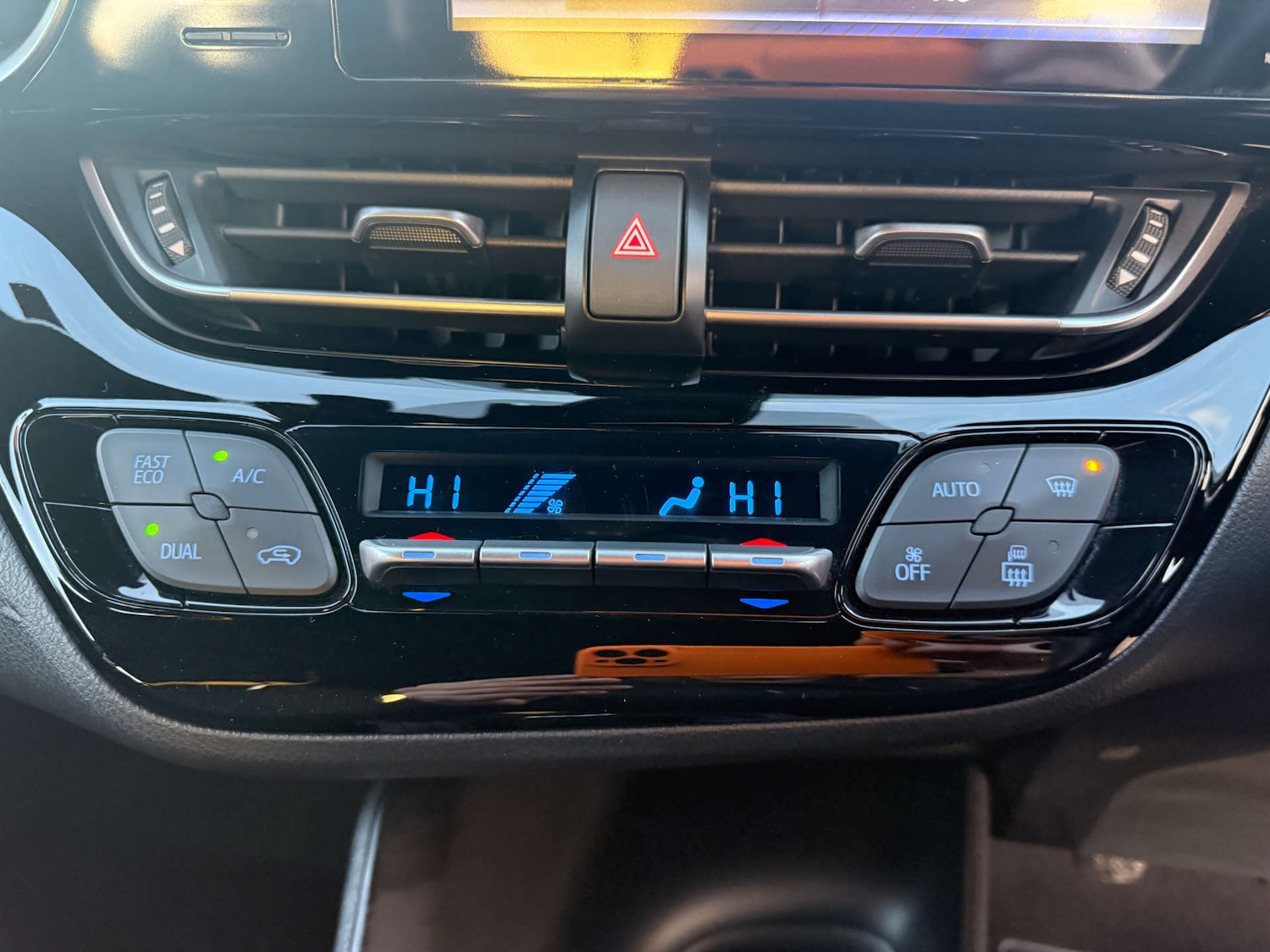 Used Toyota C-HR 2018 for sale - 77022313: Photo 38