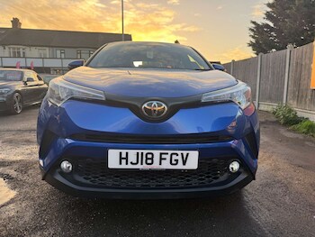 Used Toyota C-HR 2018 for sale - 77022313: Photo