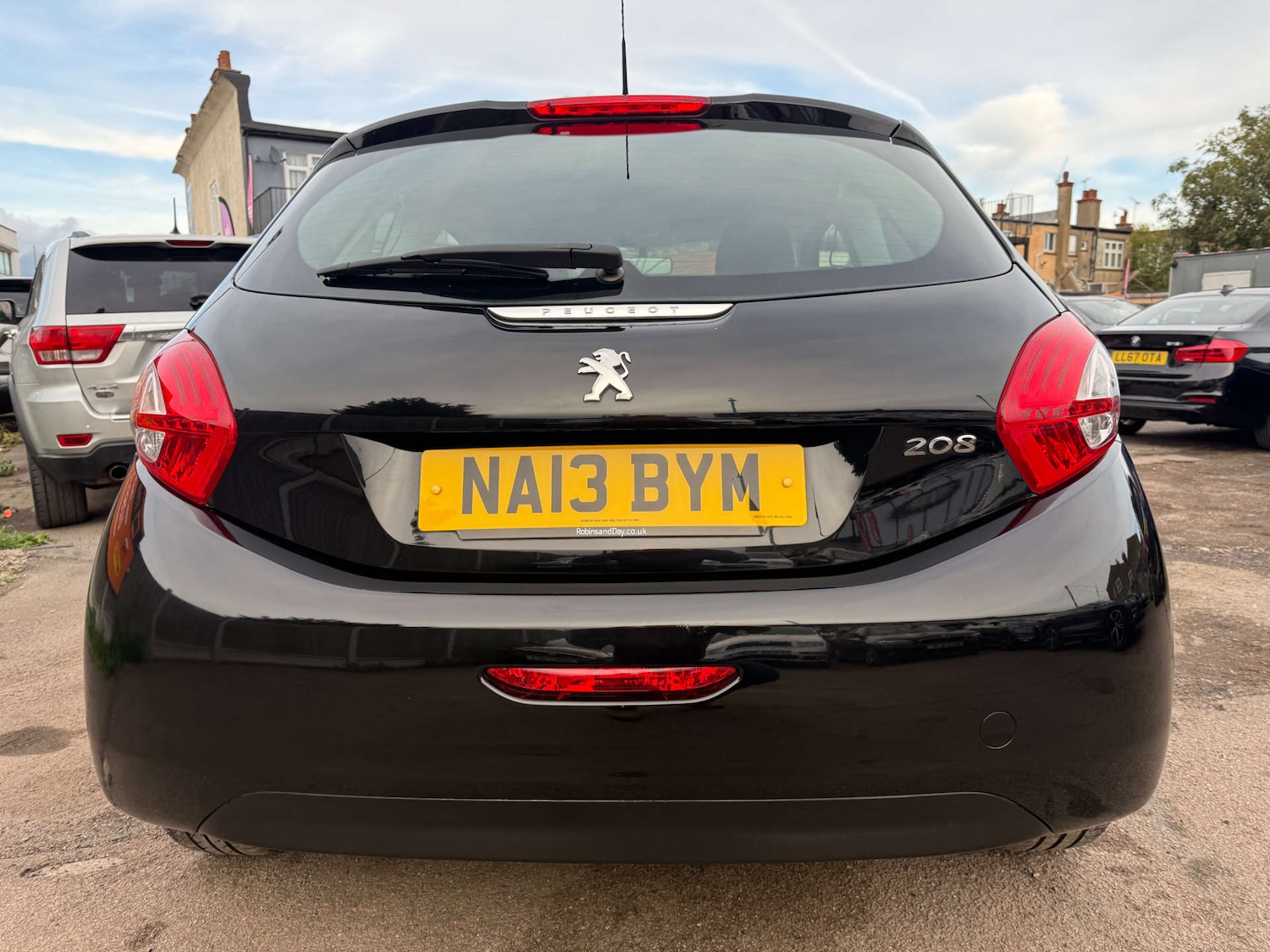 Used Peugeot 208 2013 for sale - 76351998: Photo 7