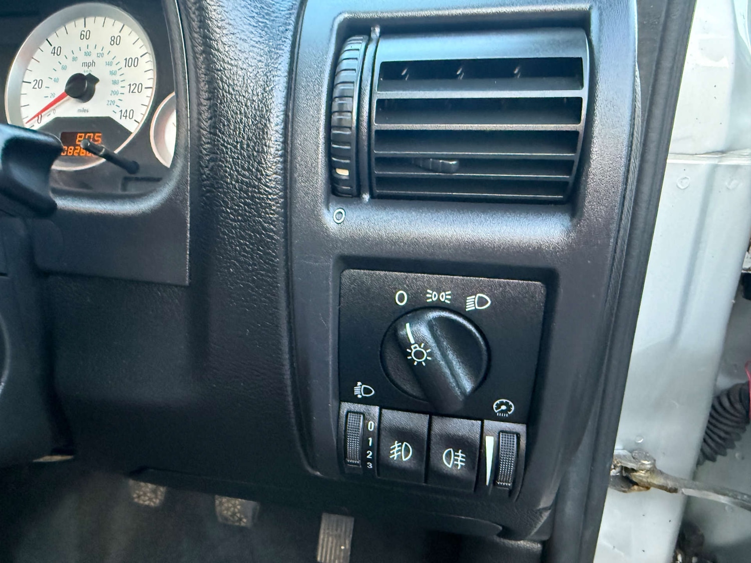 Used Vauxhall Astra 2004 for sale - 77161980: Photo 21