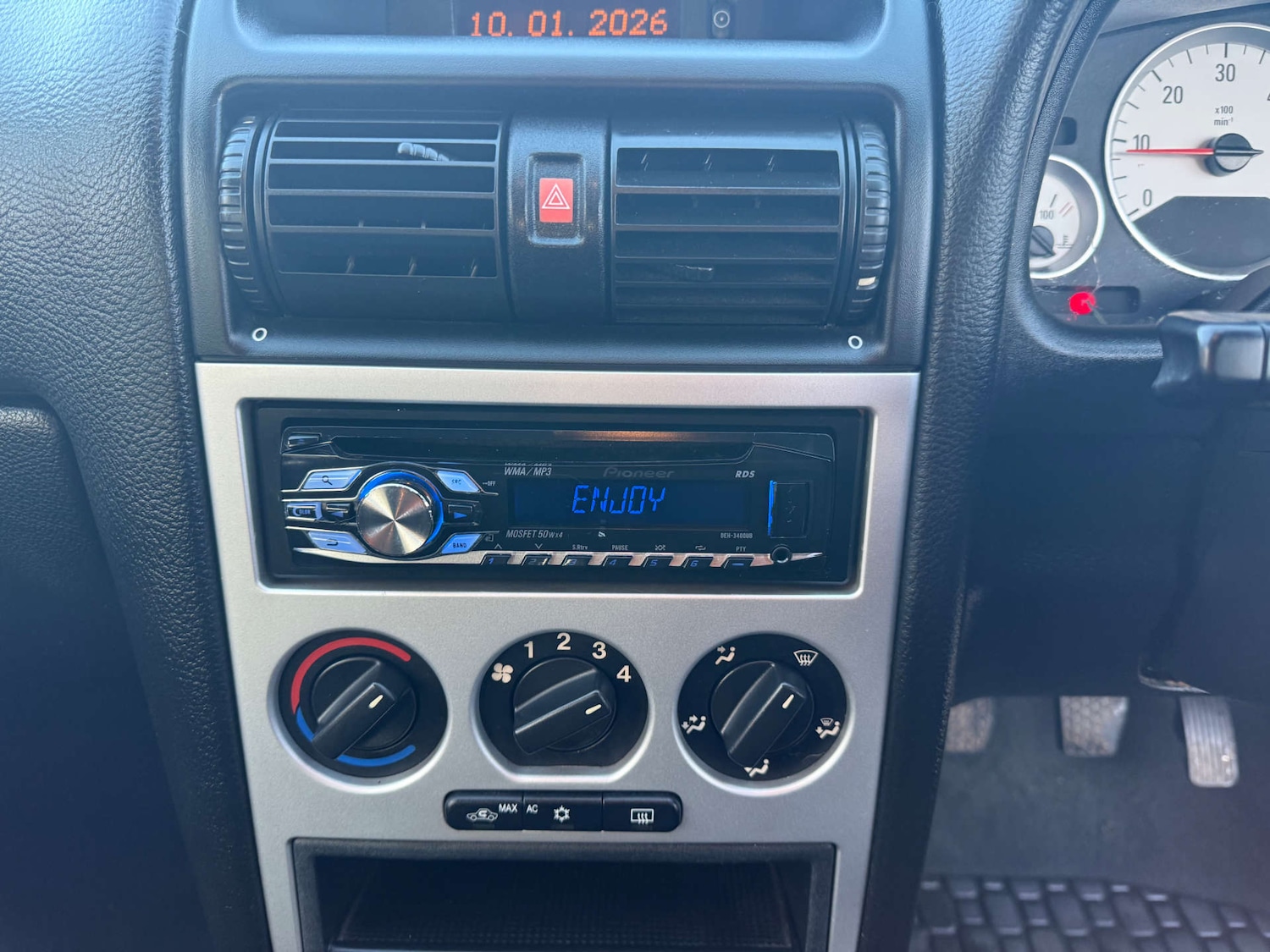 Used Vauxhall Astra 2004 for sale - 77161980: Photo 24