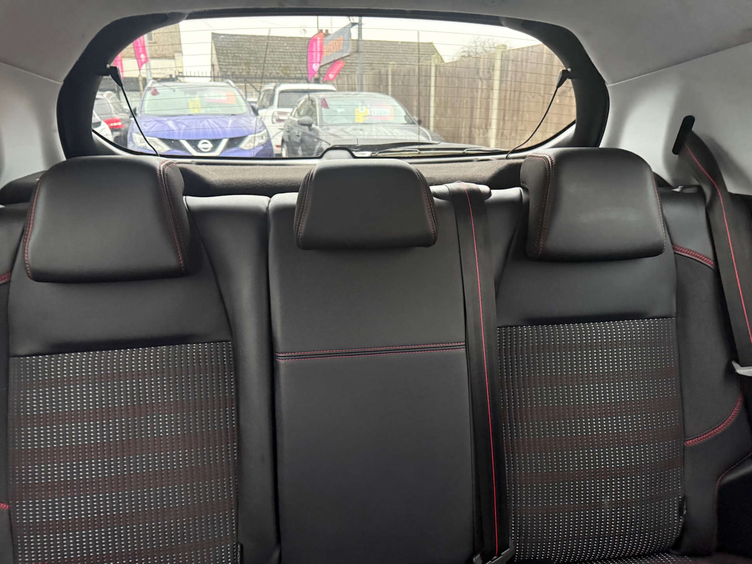 Used Peugeot 208 2017 for sale - 76854624: Photo 28