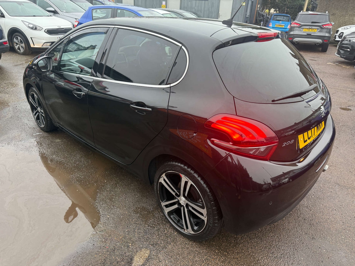 Used Peugeot 208 2017 for sale - 76854624: Photo 9