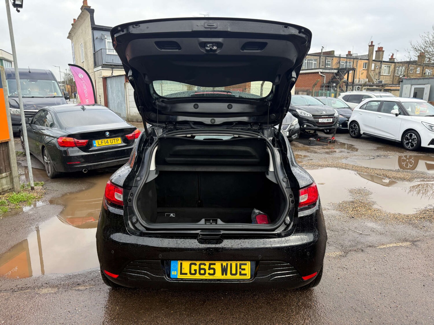 Used Renault Clio 2015 for sale - 77470096: Photo 15