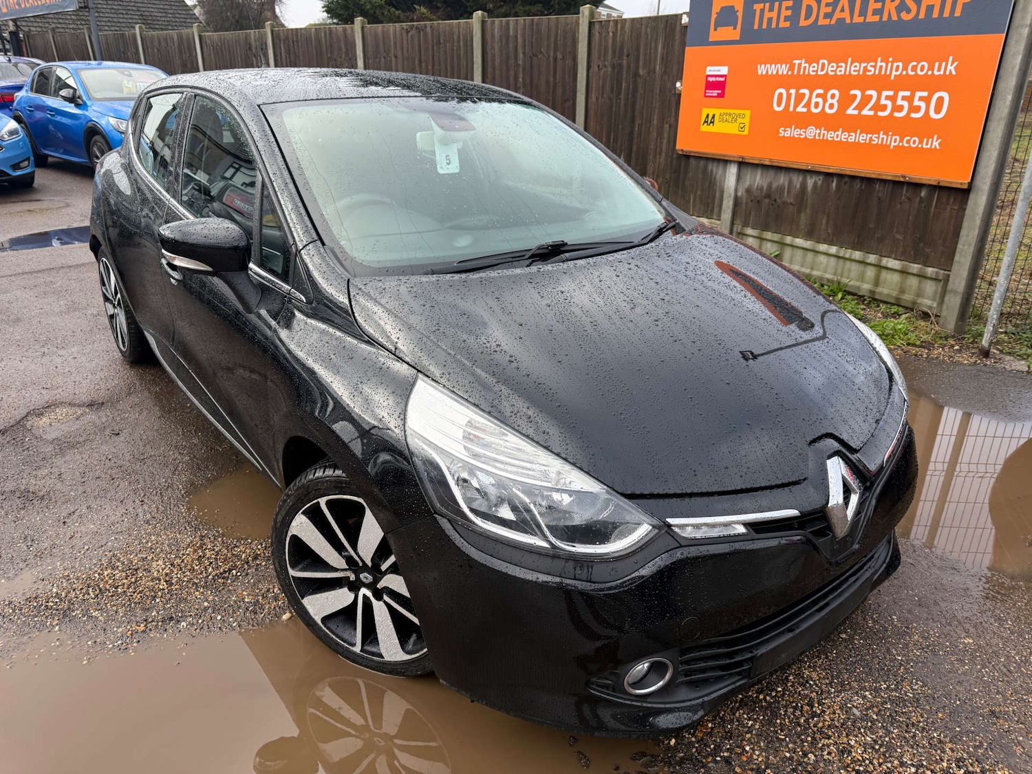 Used Renault Clio 2015 for sale - 77470096: Photo 2