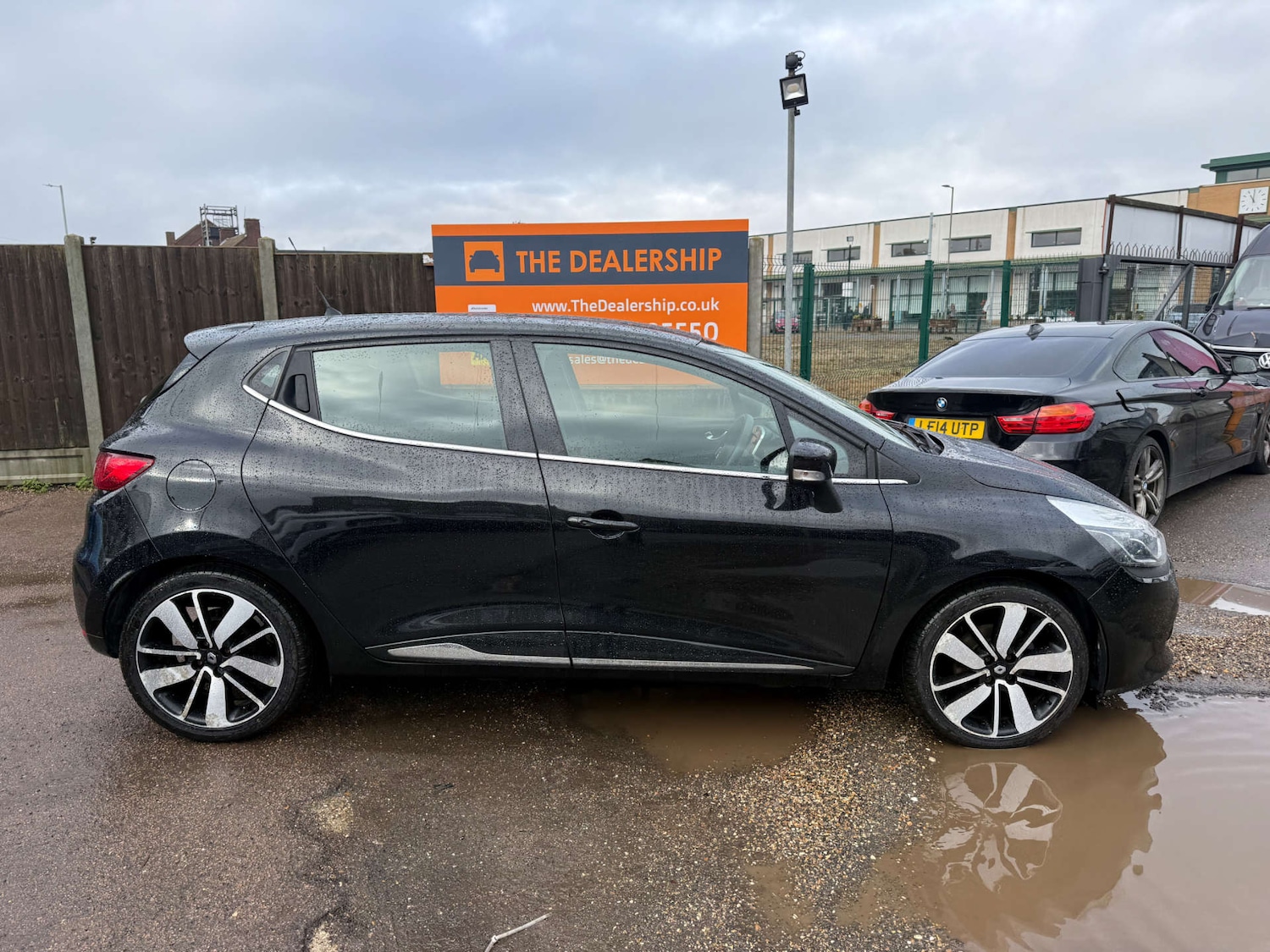Used Renault Clio 2015 for sale - 77470096: Photo 5