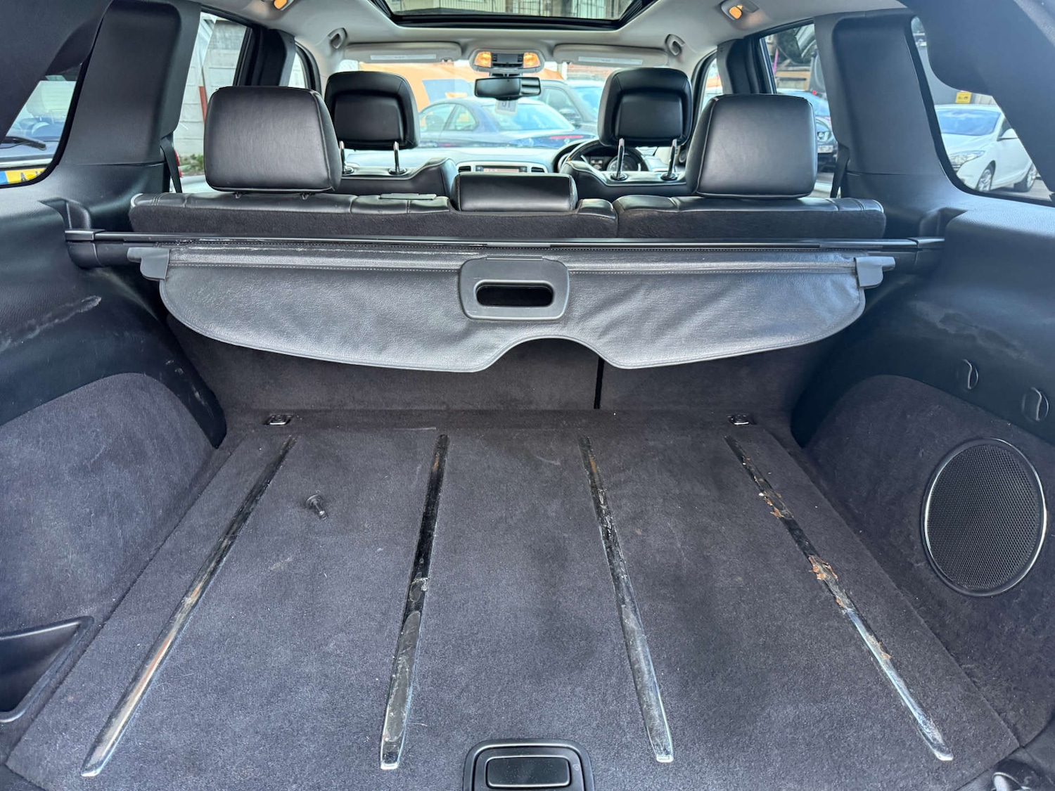 Used Jeep Grand Cherokee 2012 for sale - 76217320: Photo 40