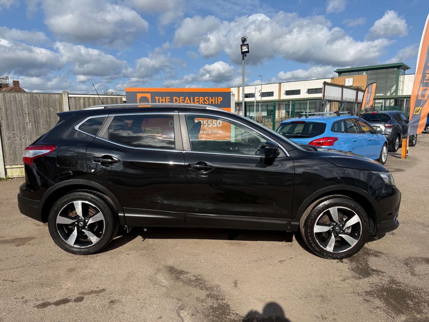 Used Nissan Qashqai 2015 for sale - 77896408: Photo 7