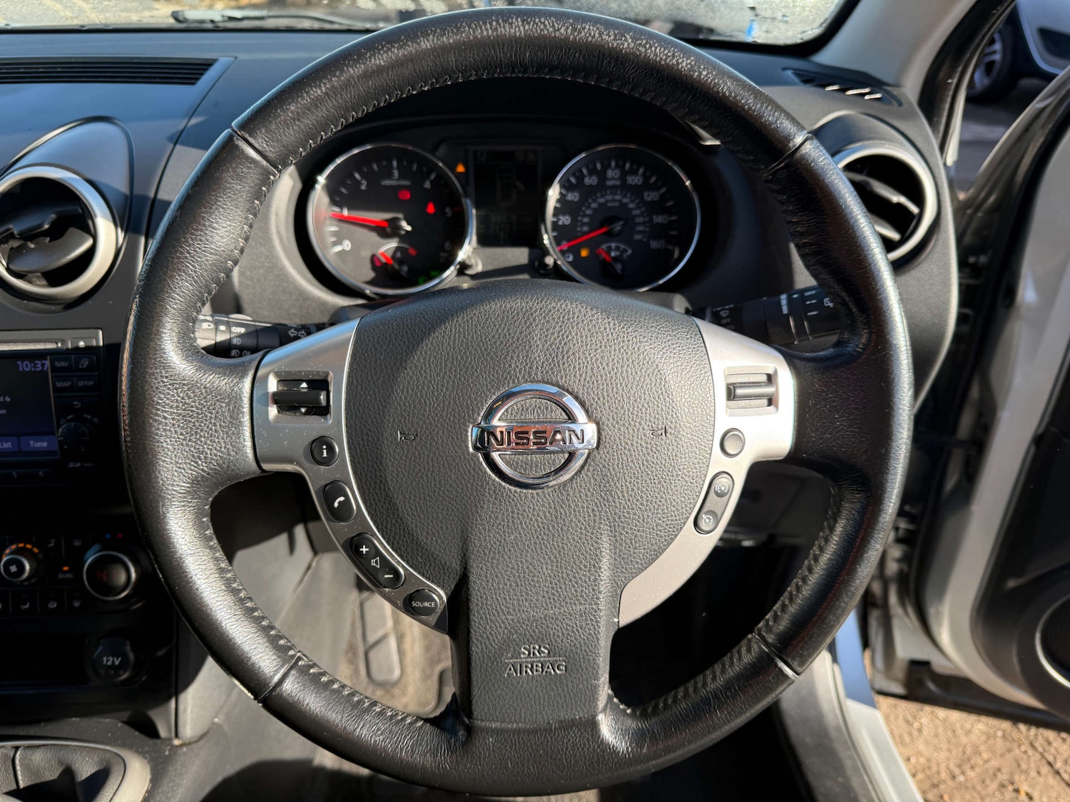 Used Nissan Qashqai 2012 for sale - 76527112: Photo 34