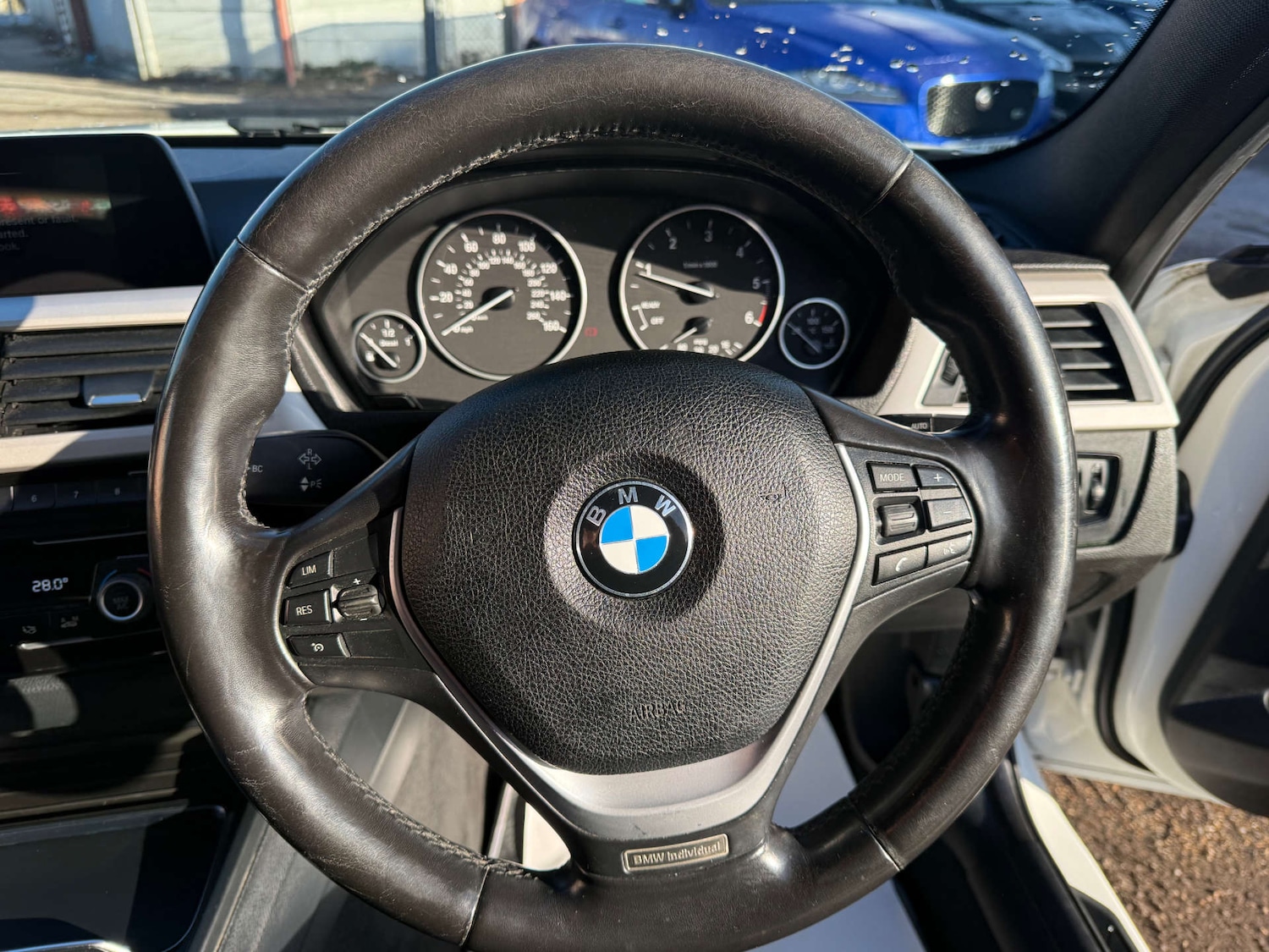 Used BMW 3 Series 2017 for sale - 77079028: Photo 30