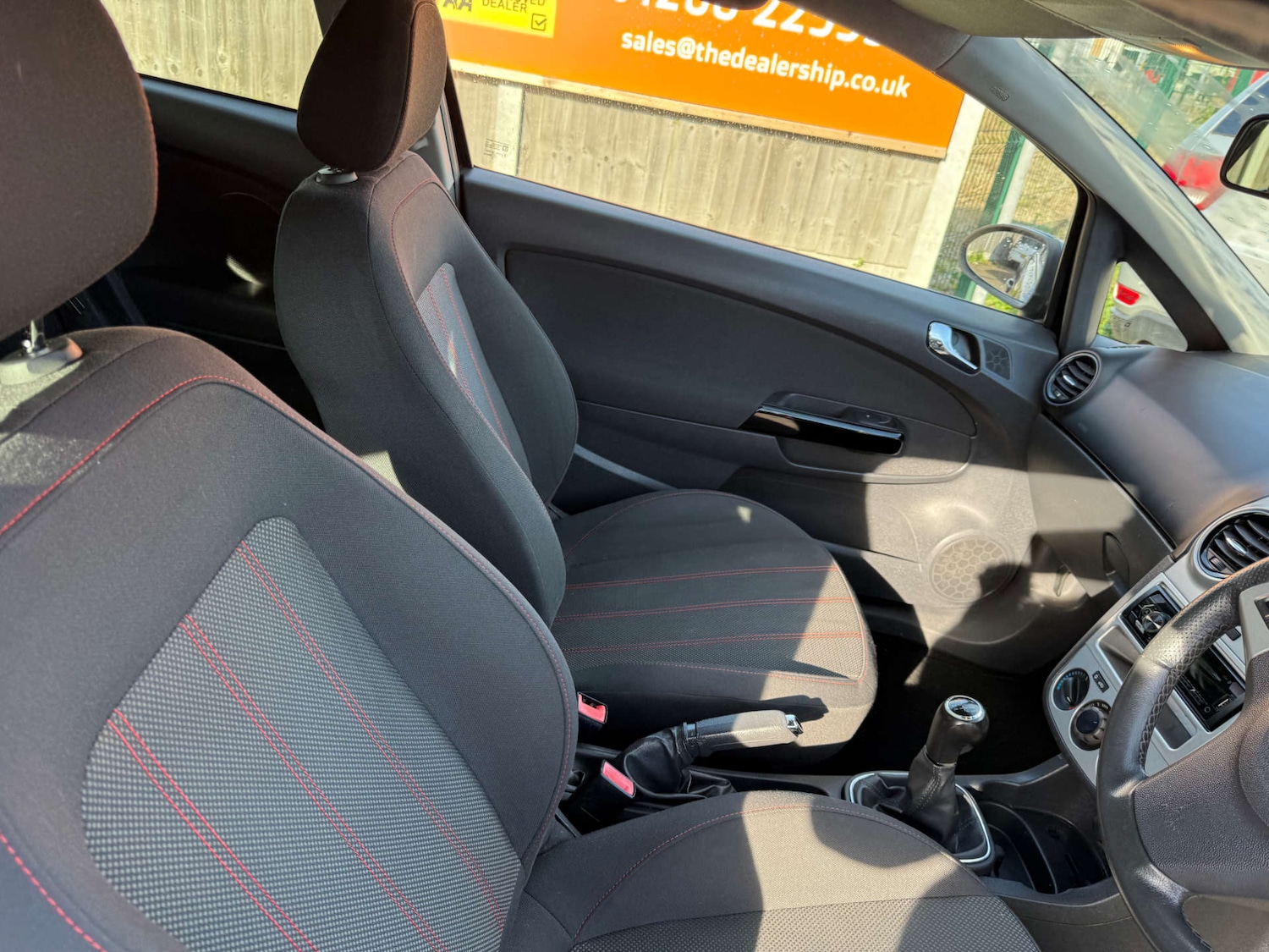 Used Vauxhall Corsa 2010 for sale - 76391865: Photo 22