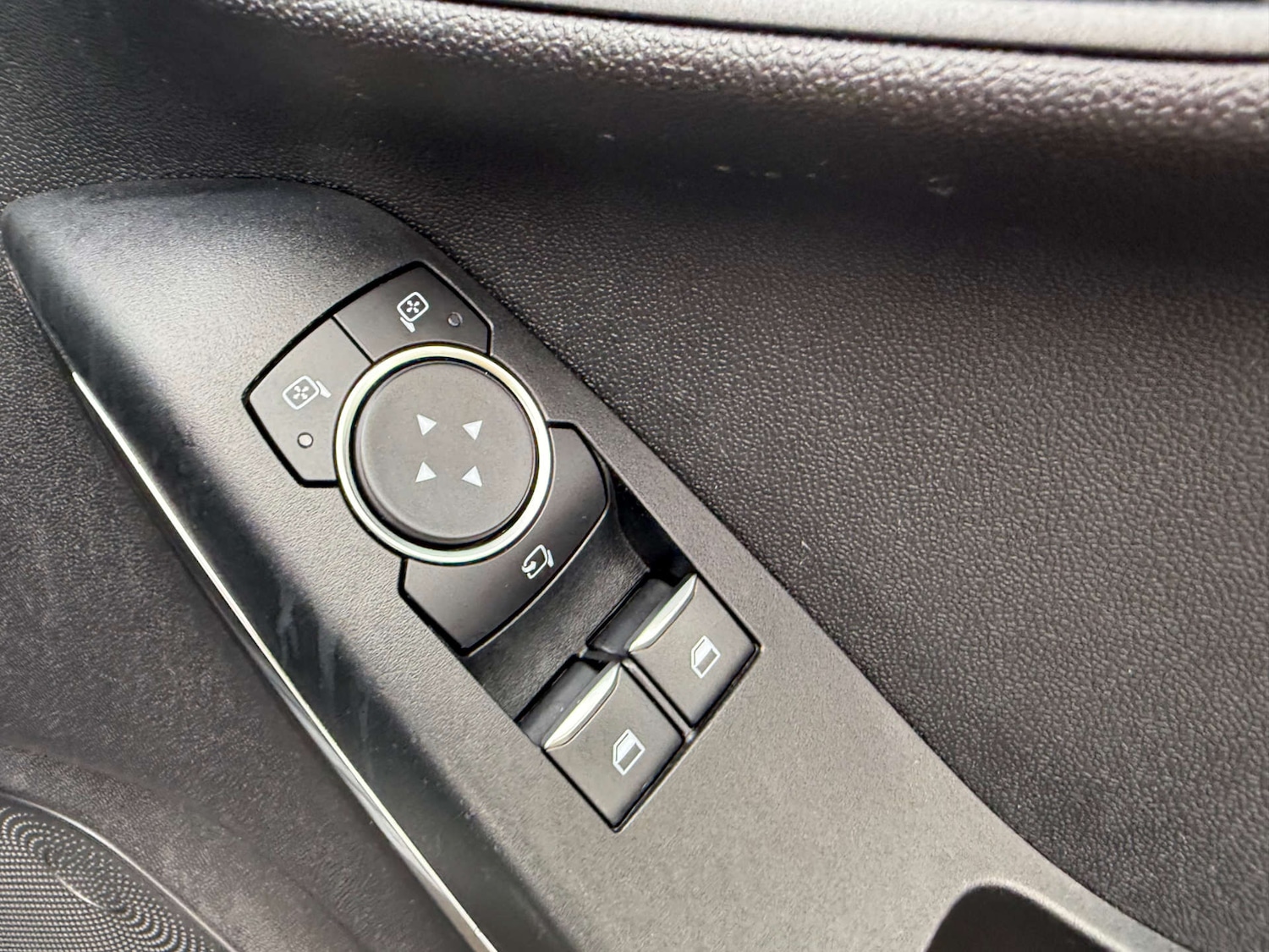 Used Ford Fiesta 2020 for sale - 76414898: Photo 19