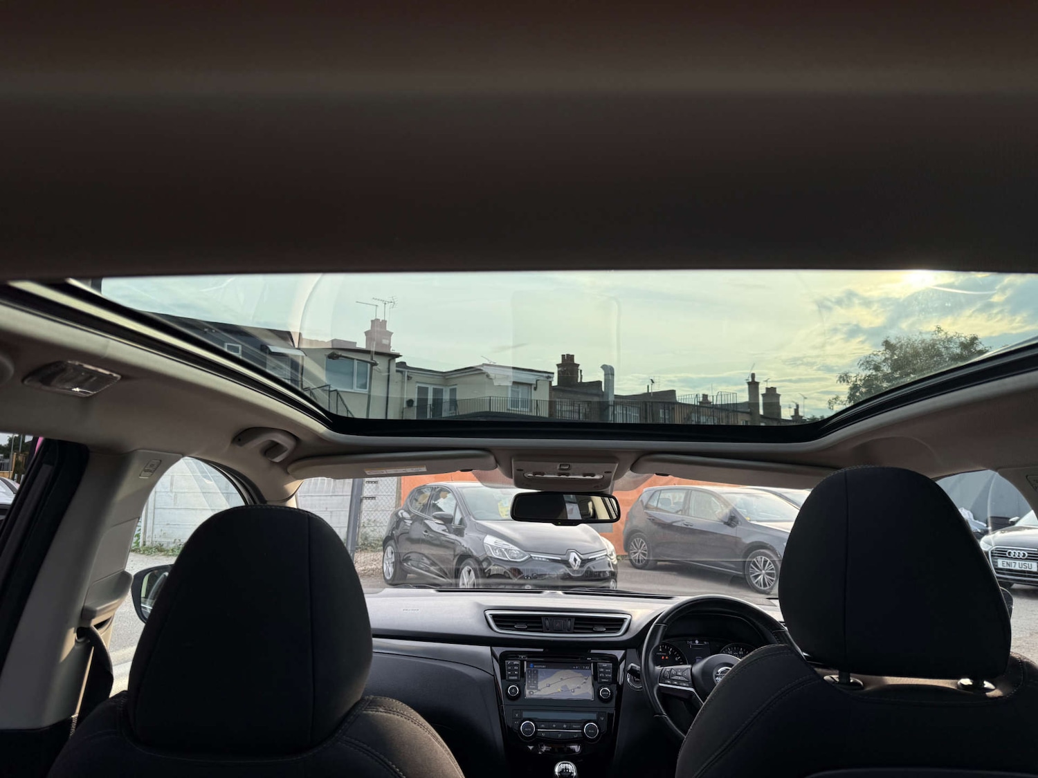 Used Nissan Qashqai 2018 for sale - 76354236: Photo 25