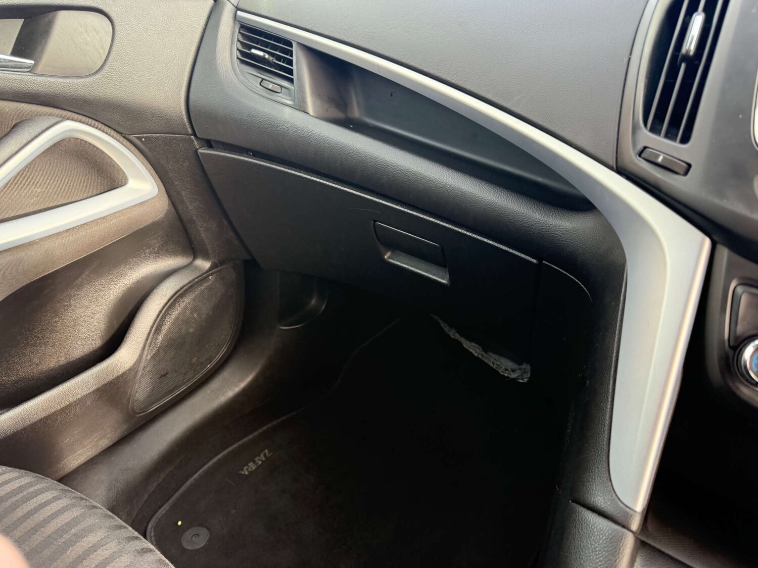 Used Vauxhall Zafira Tourer 2016 for sale - 76382744: Photo 38