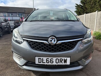 Used Vauxhall Zafira Tourer 2016 for sale - 76382744: Photo