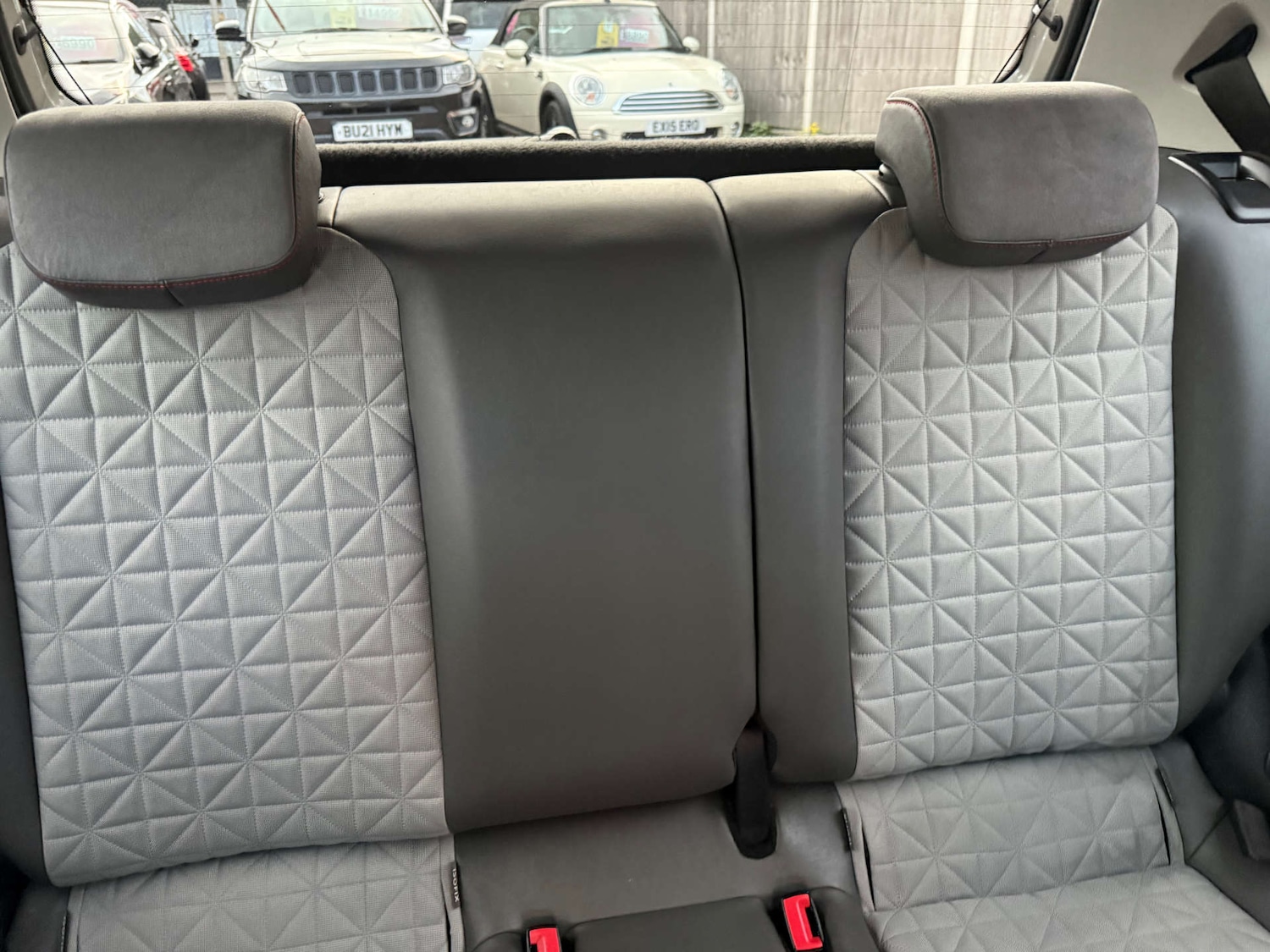 Used Volkswagen up! 2020 for sale - 76483216: Photo 31