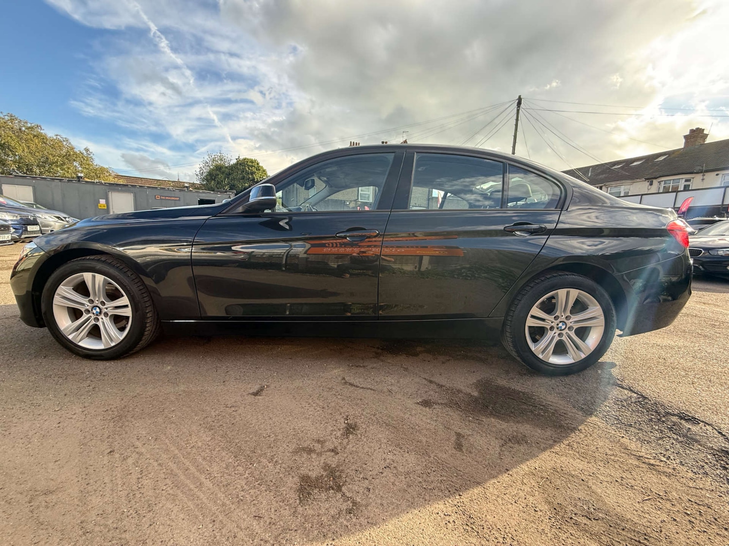 Used BMW 3 Series 2017 for sale - 76345023: Photo 11
