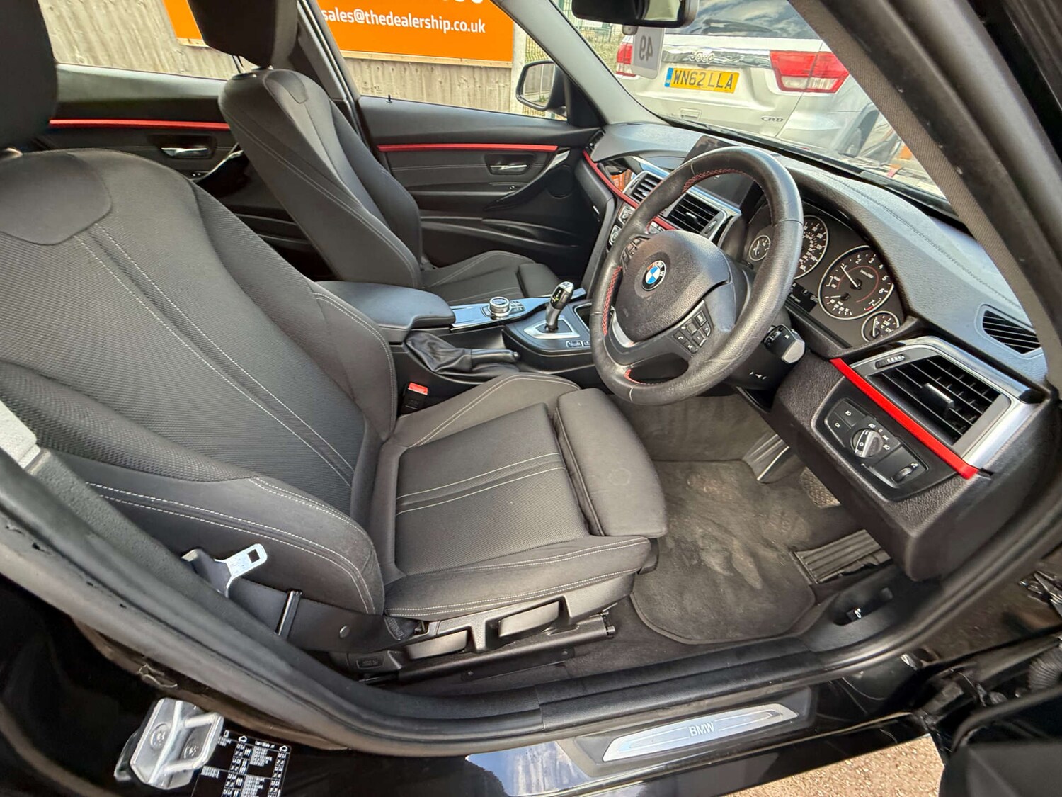 Used BMW 3 Series 2017 for sale - 76345023: Photo 25