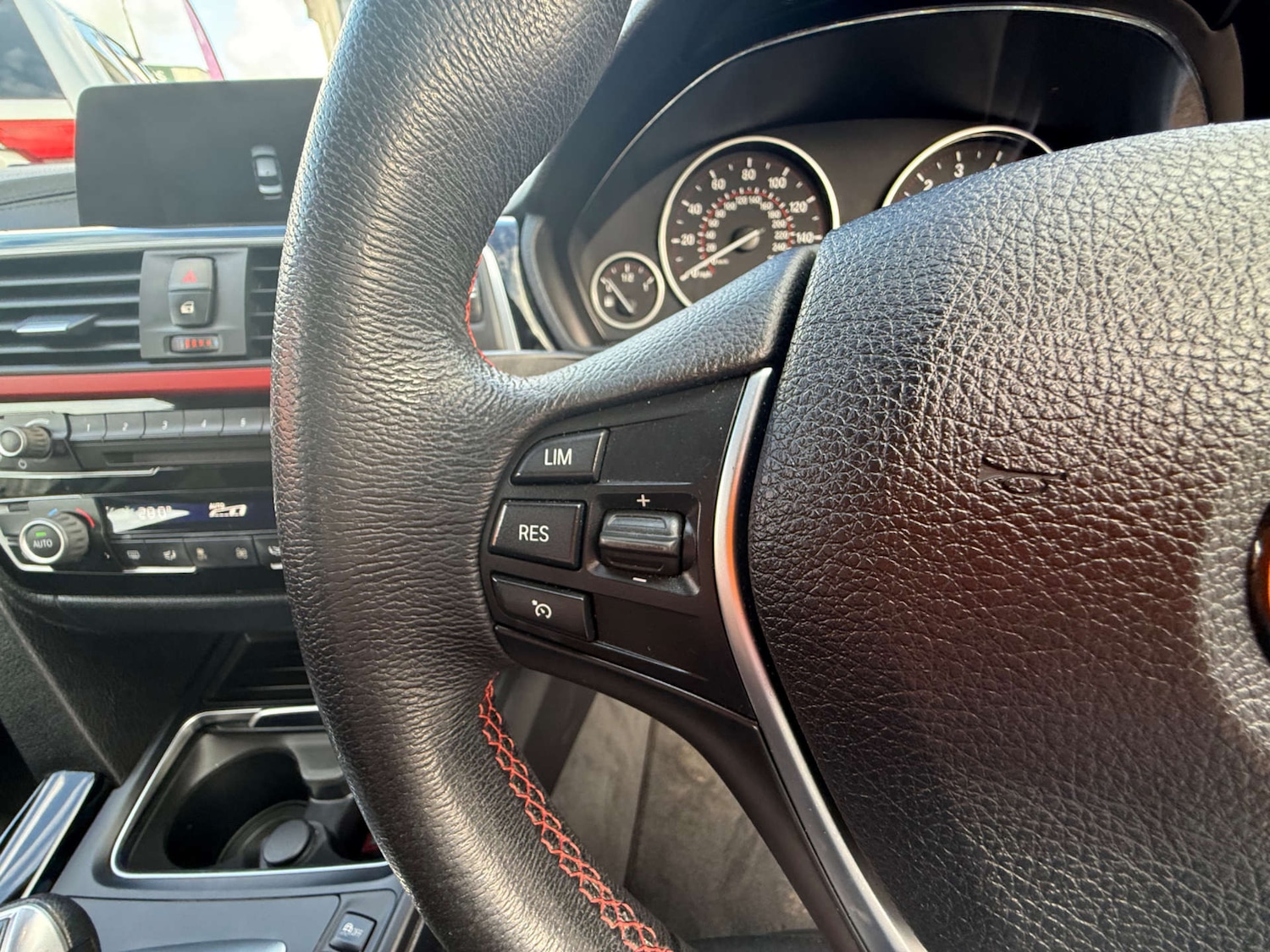 Used BMW 3 Series 2017 for sale - 76345023: Photo 31