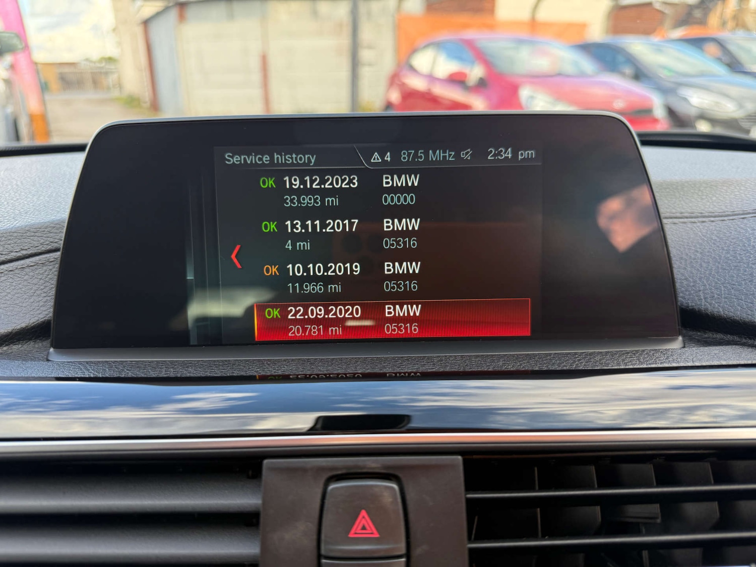 Used BMW 3 Series 2017 for sale - 76345023: Photo 35