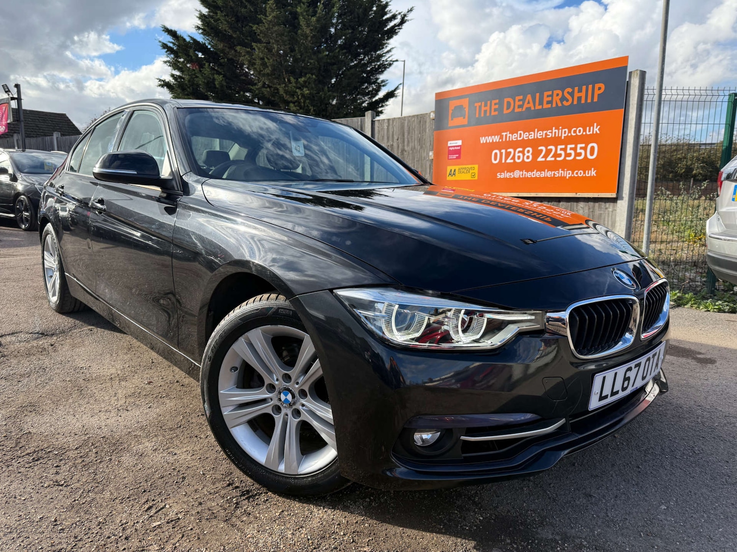 Used BMW 3 Series 2017 for sale - 76345023: Photo 4
