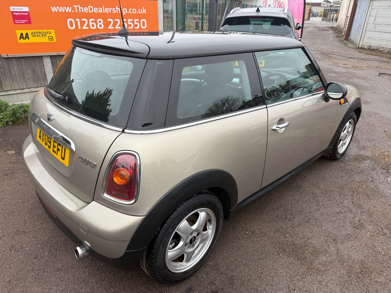 Used MINI Hatch 2009 for sale - 77022284: Photo 6