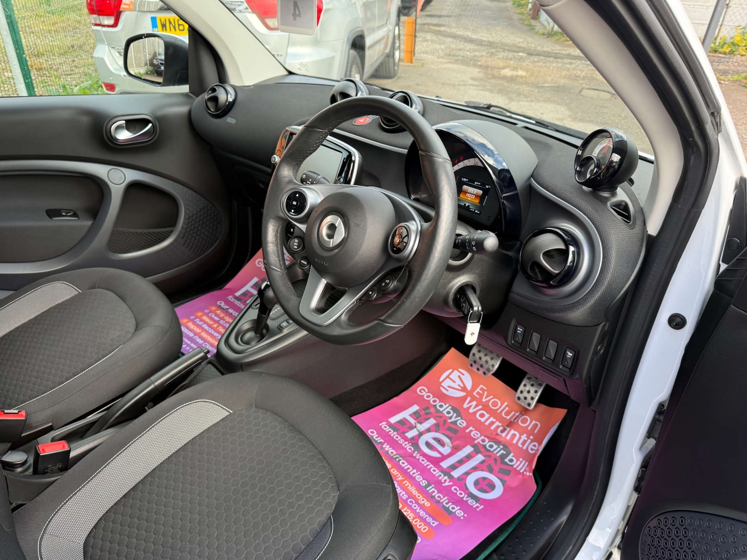 Used smart fortwo 2021 for sale - 76333068: Photo 14